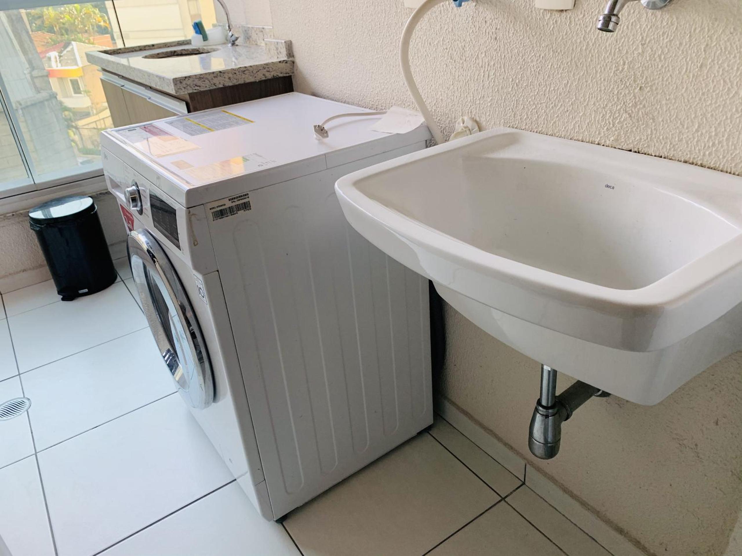 CS Apartamento a 200 metros da Paulista com AC