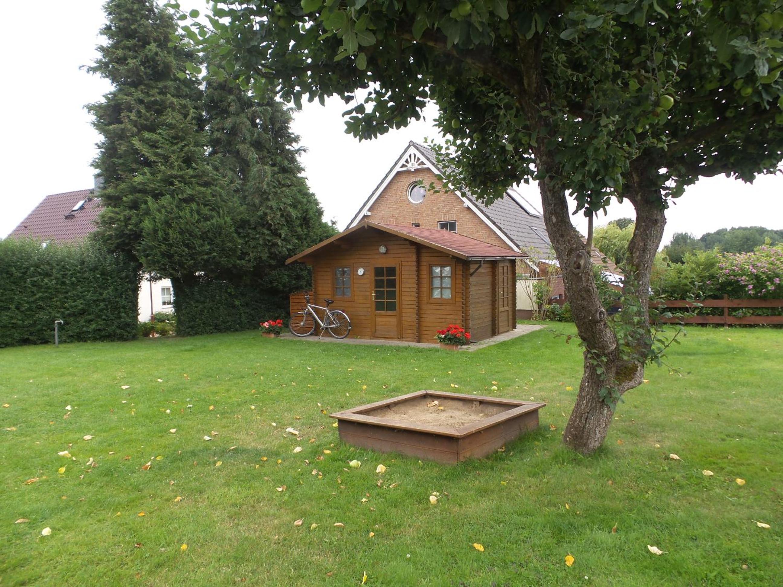 Ferienhaus Möwe, 2 Schlafzimmer, Balkon in Lancken Granitz