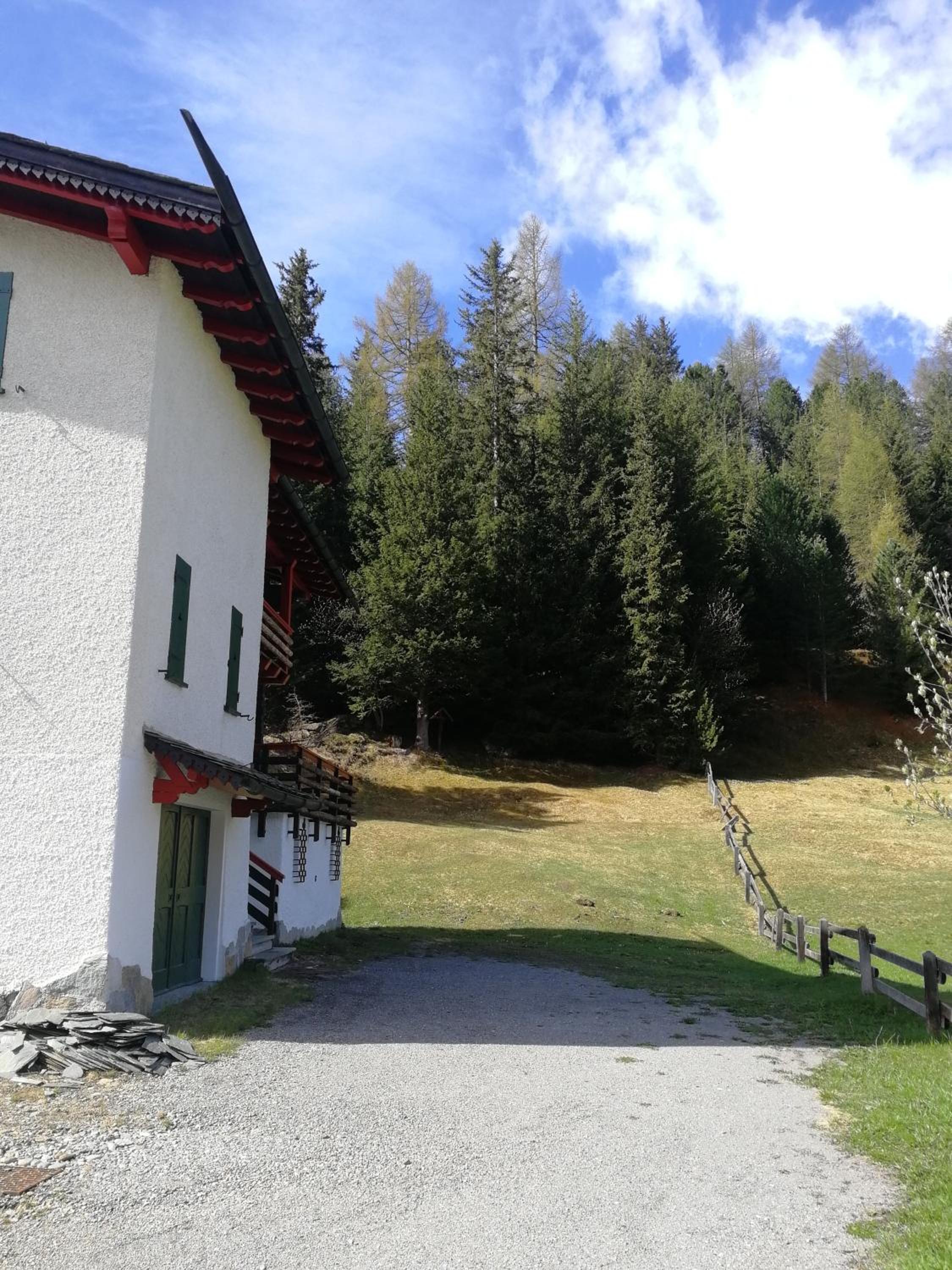 Photo 27