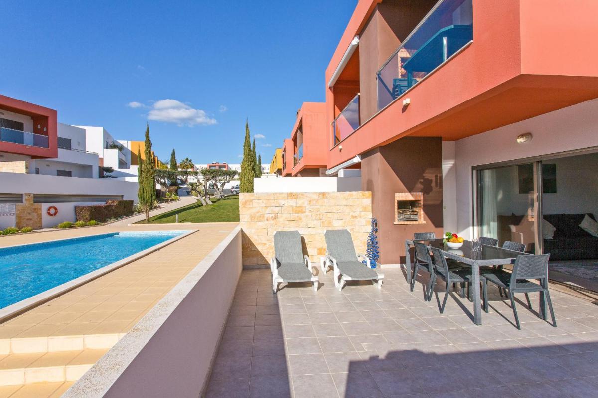 Delightful Apartment in Vale de Parra, Albufeira view 2