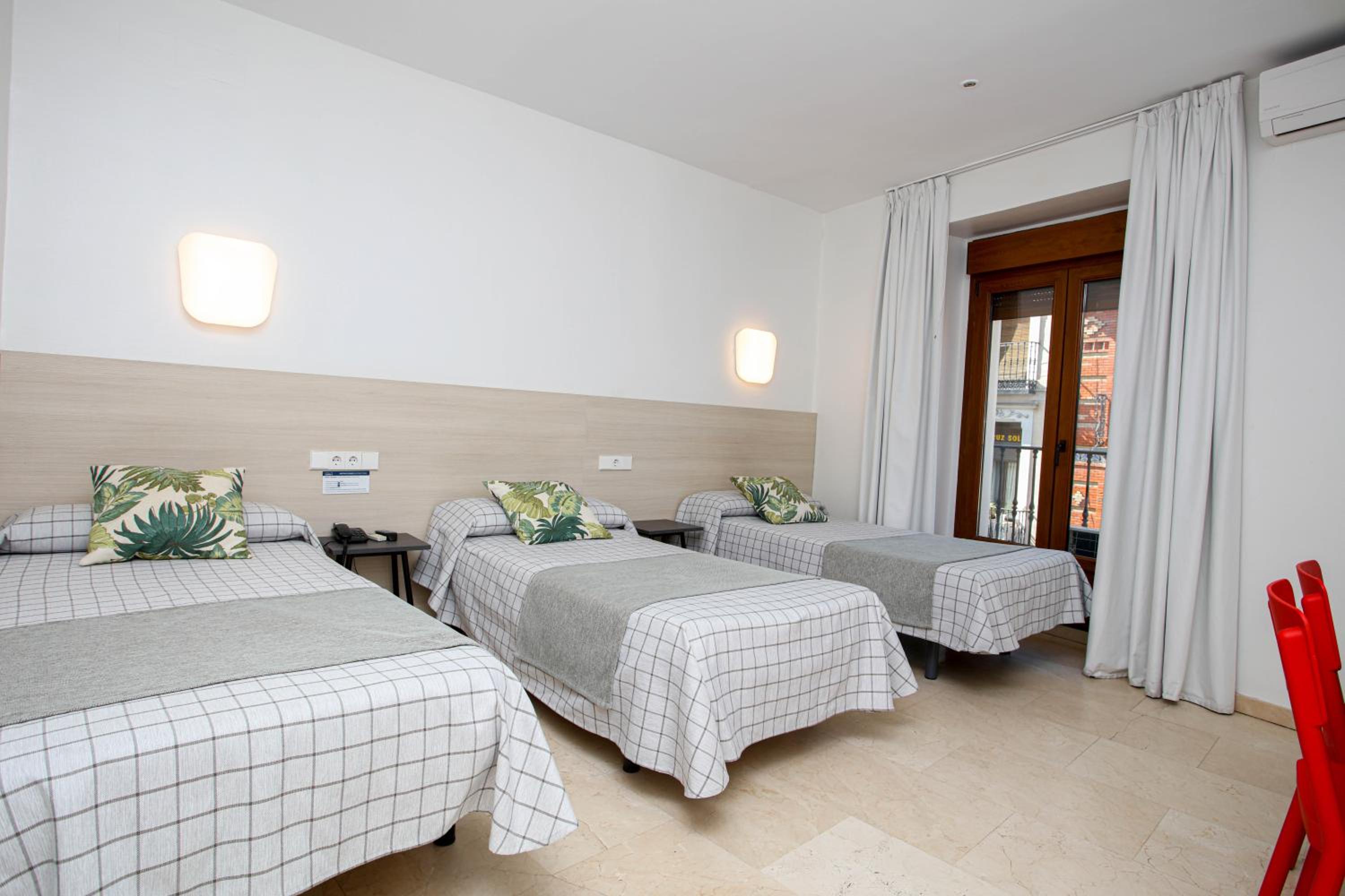 Hostal Castilla II Puerta del Sol