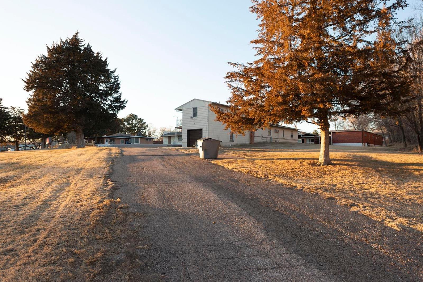 Cedar Inn