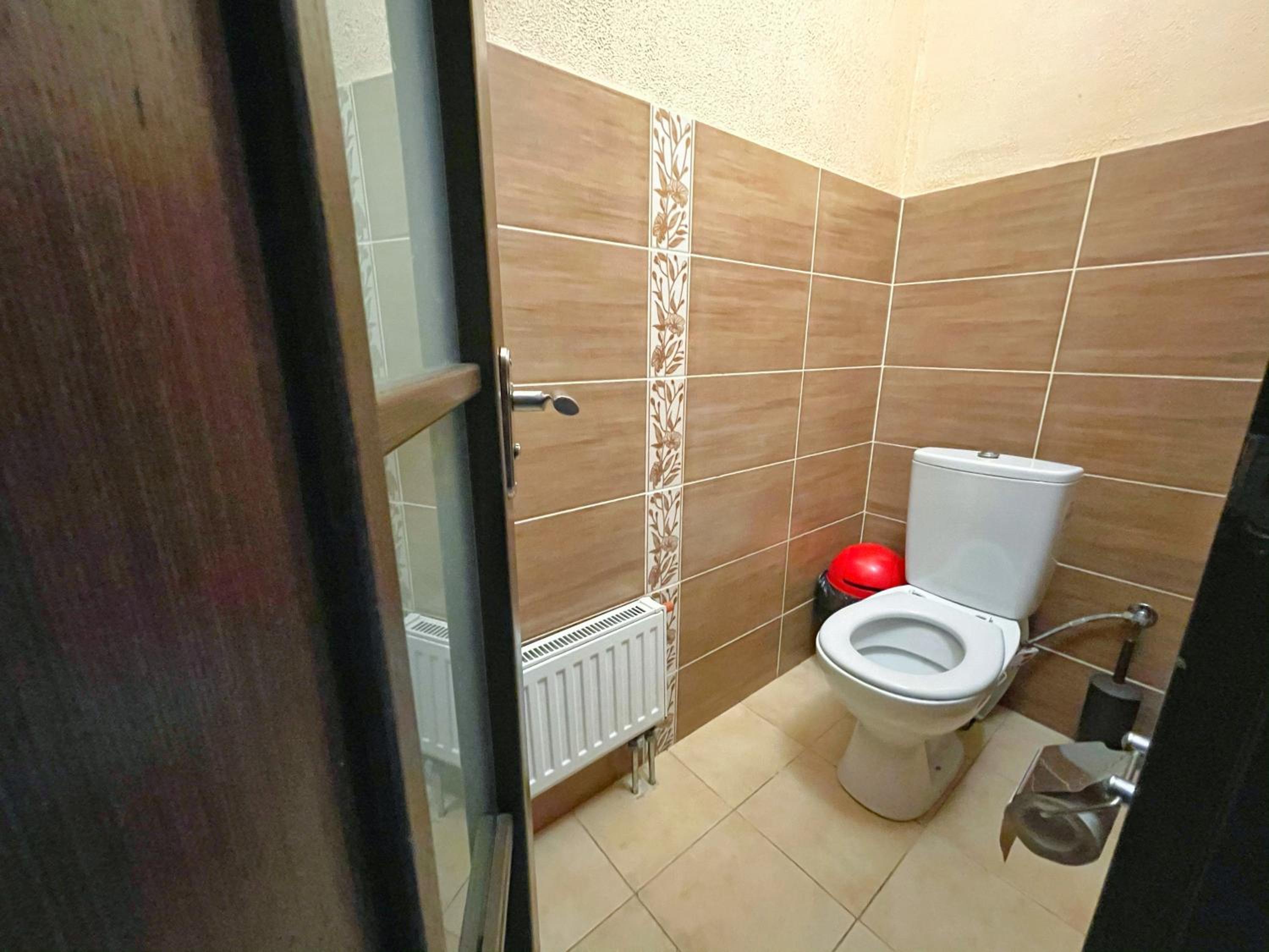 Photo 48