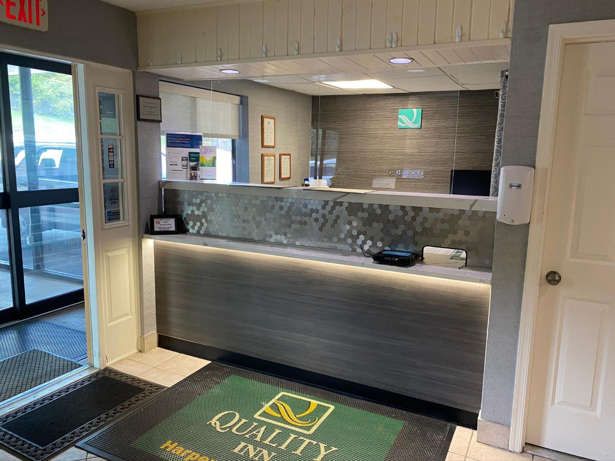 Quality Inn Harpers Ferry - Charles Town