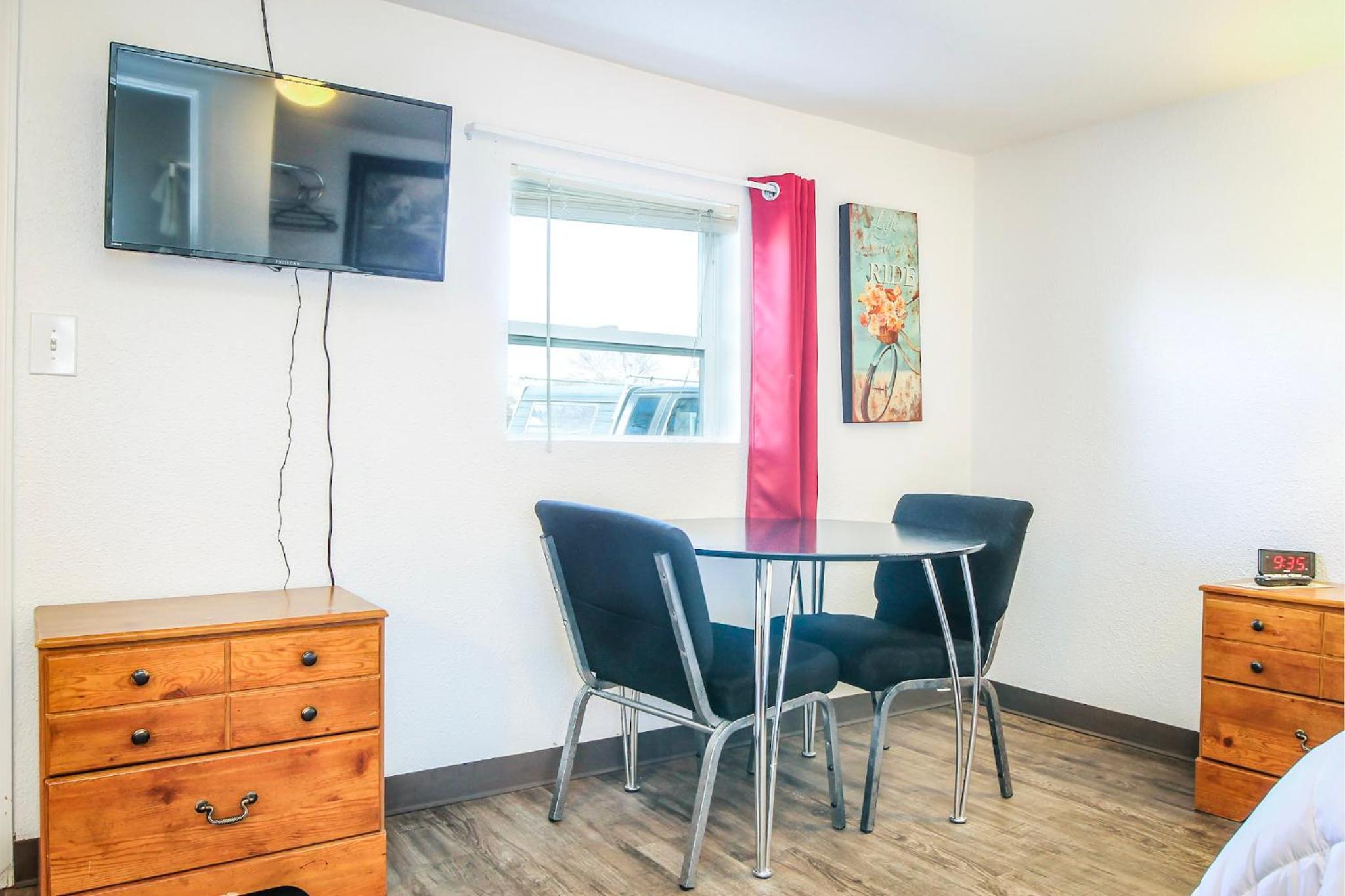 Baker City Vacations - Baker City Motel  RV - Property Image 47