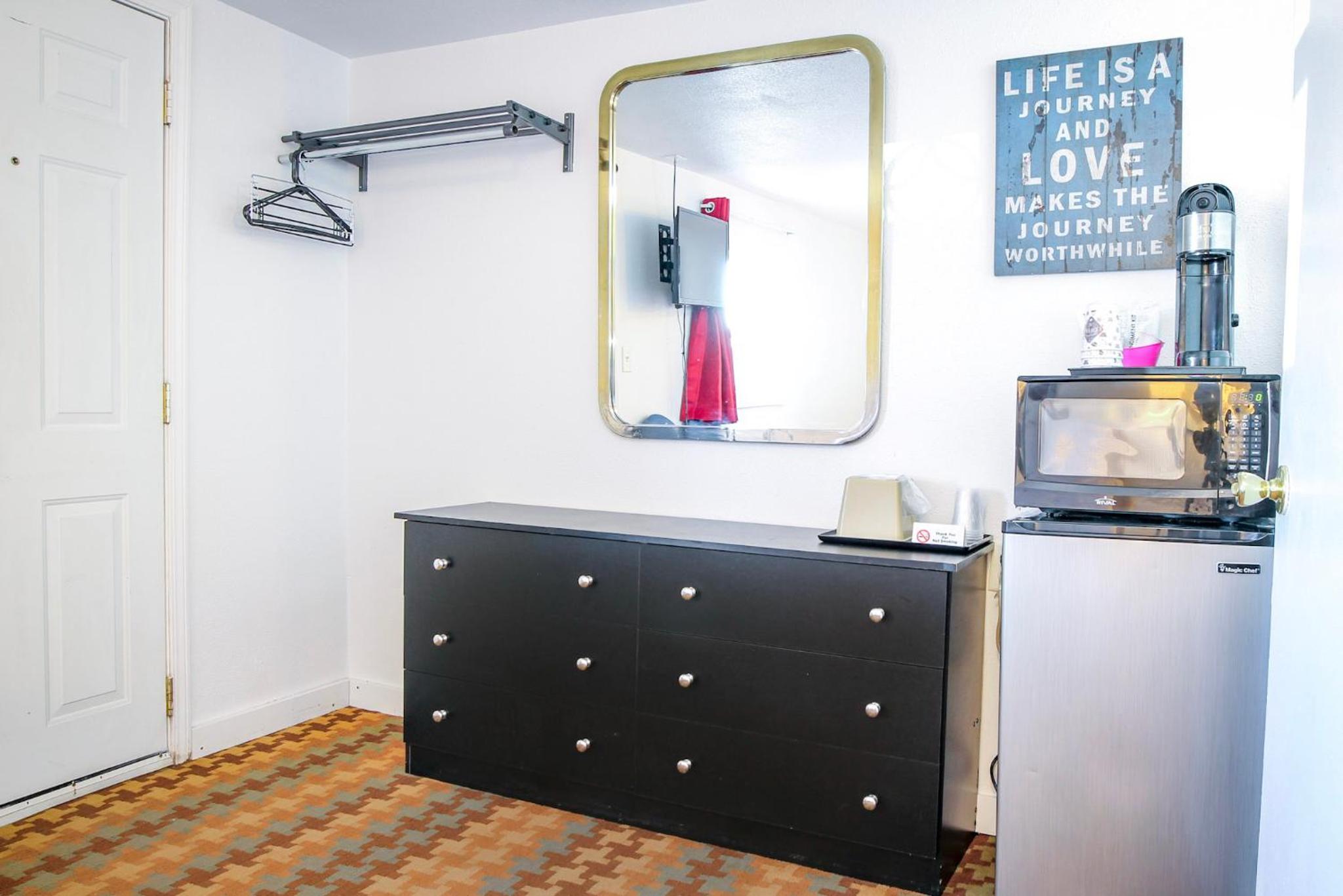 Baker City Vacations - Baker City Motel  RV - Property Image 10