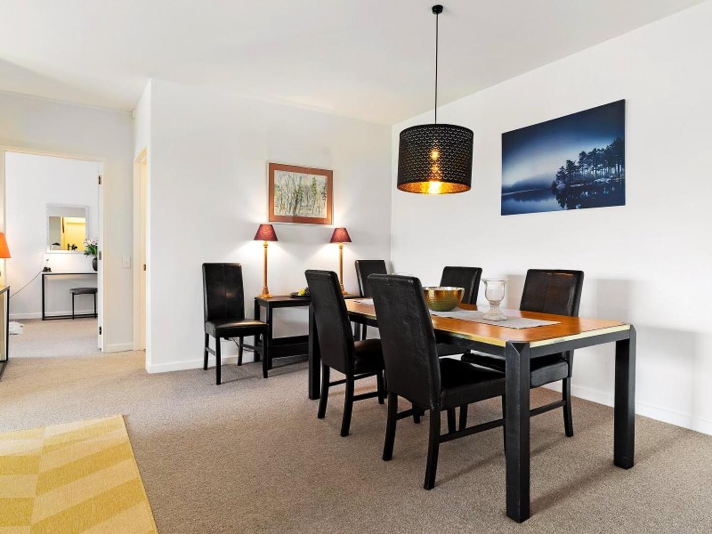 Central Location - 2 Bedroom Apartment in Habeke view 4