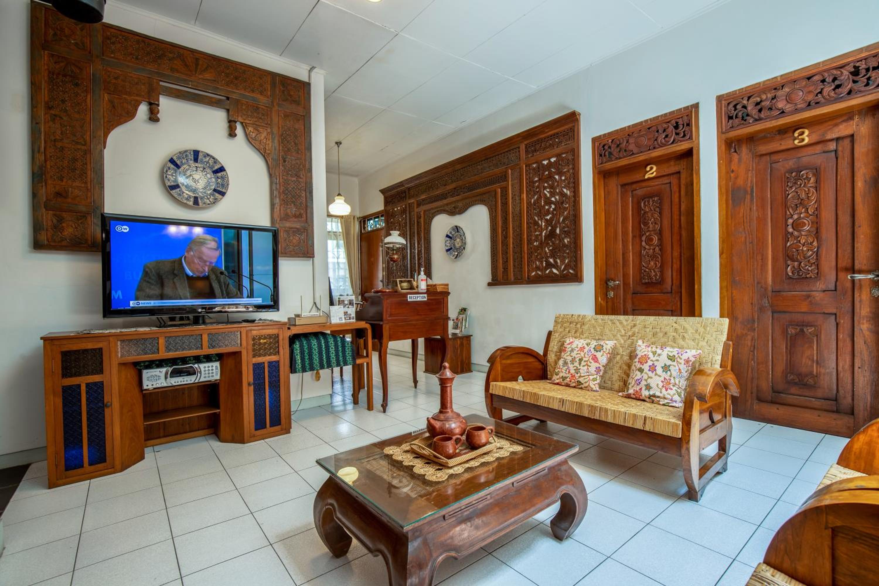 Sekararum Butik Syariah Guesthouse view 3