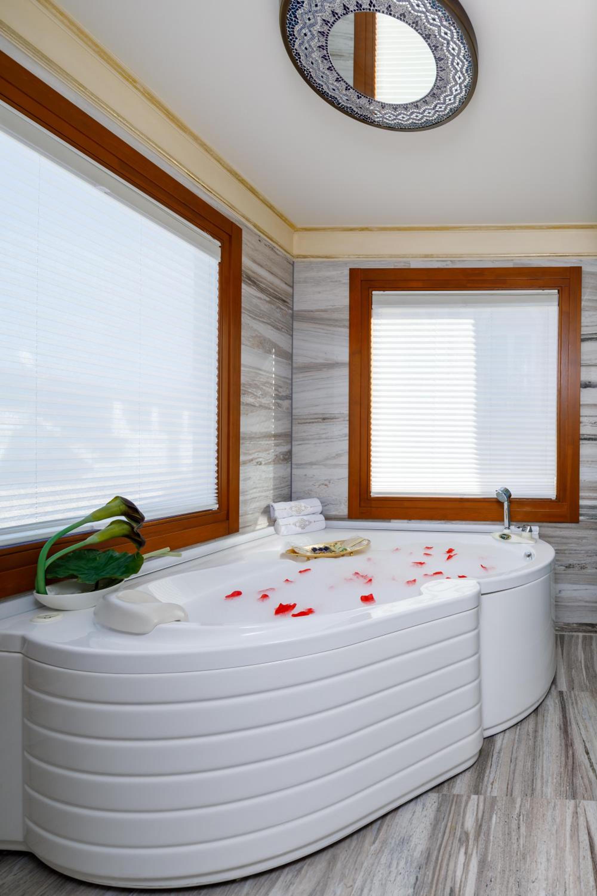 Romance İstanbul Oteli Boutique Class - Image 68