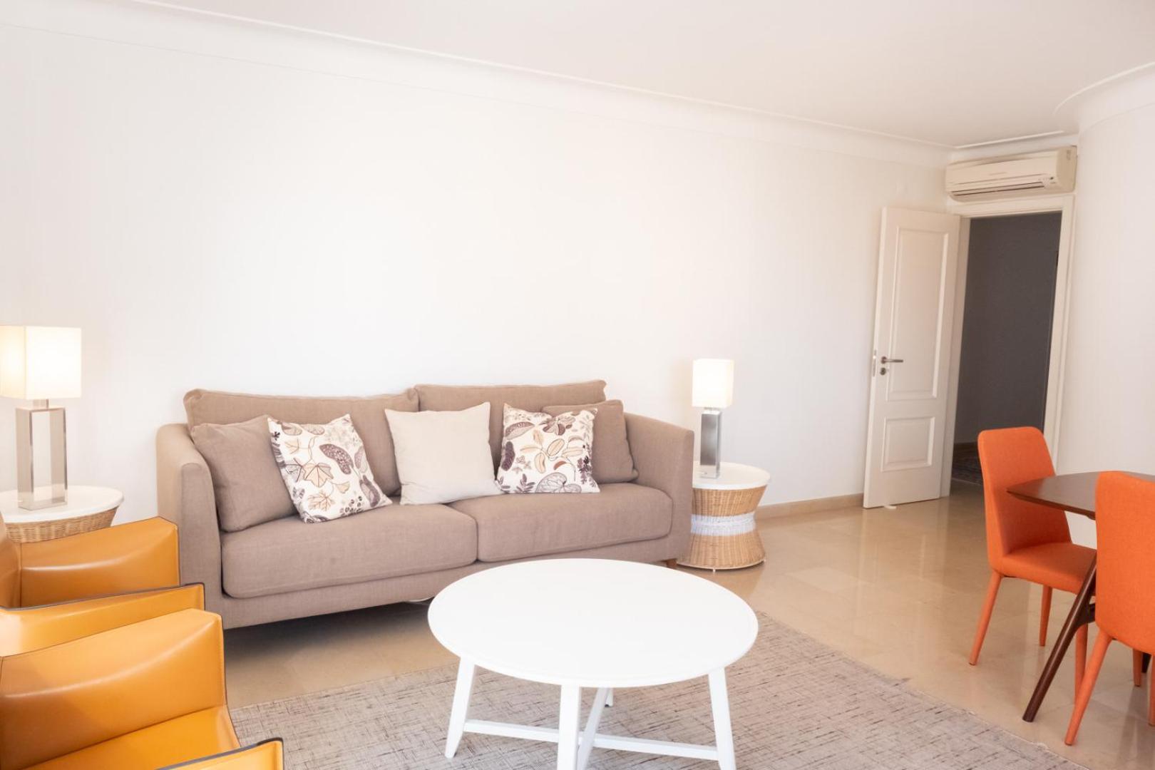 Stylish Apartment with Parking by LovelyStay