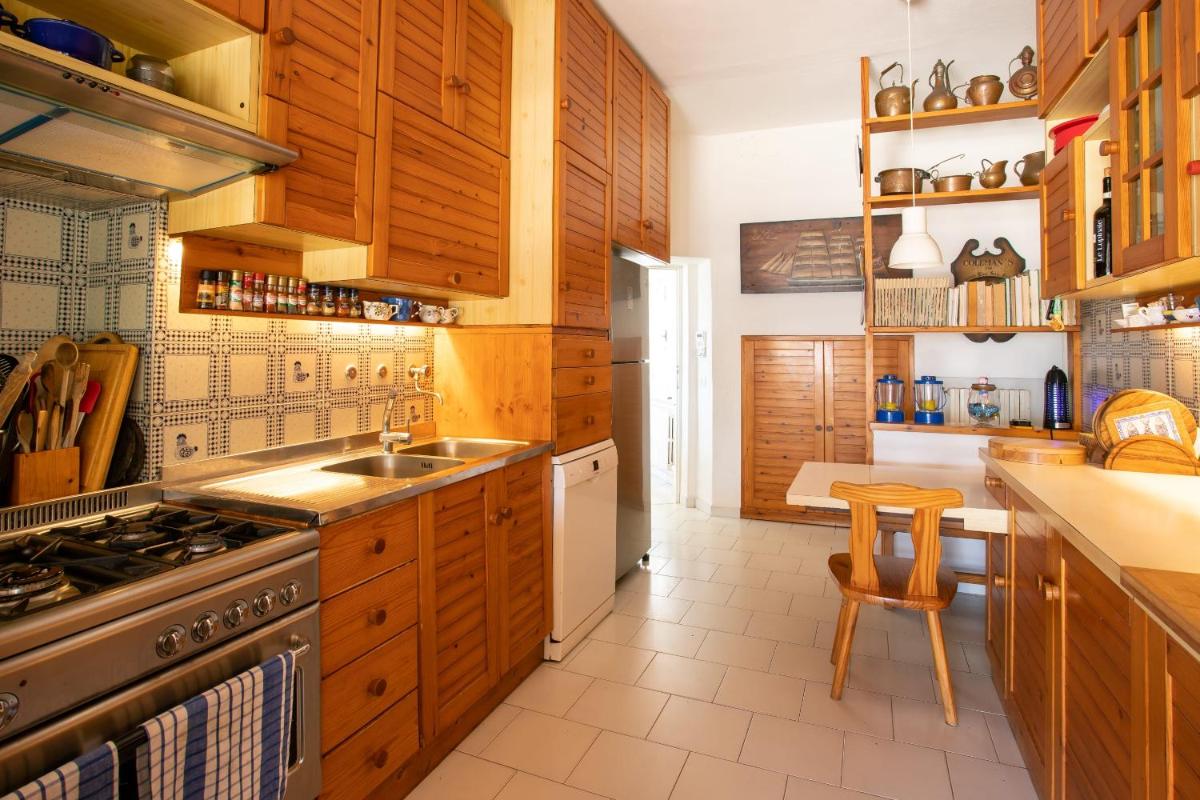 Villaflair - Gianella Beach Cottage photo 2