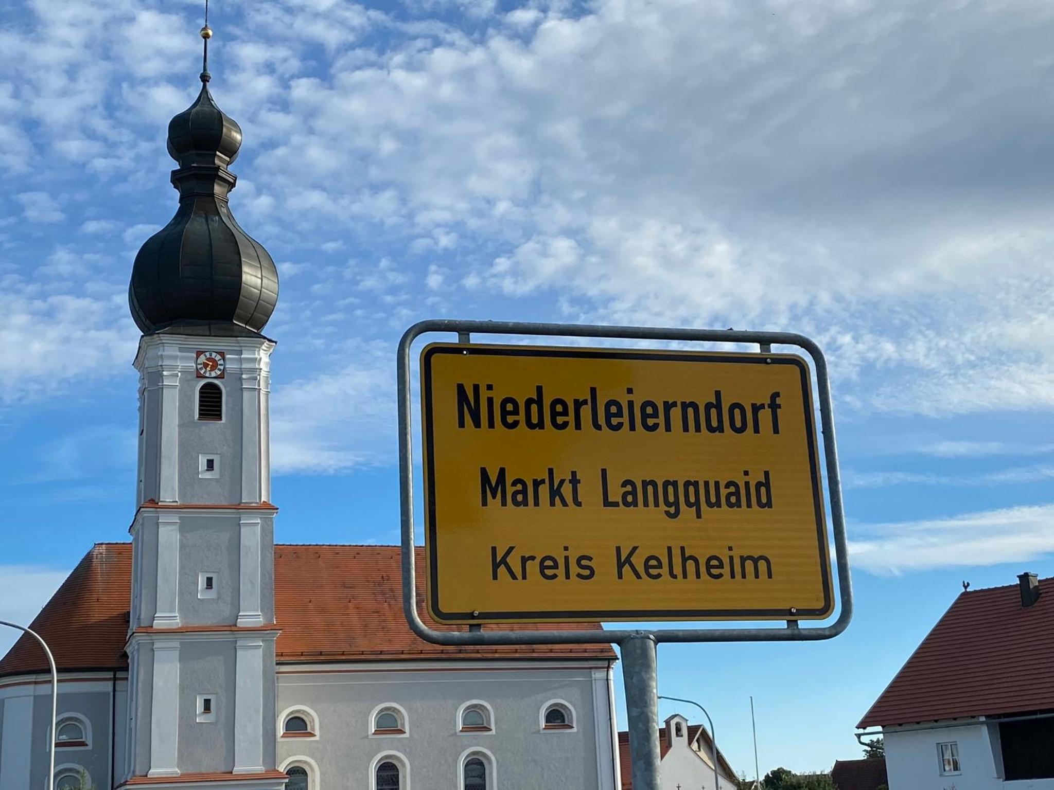 Zachhof Niederleierndorf view 5