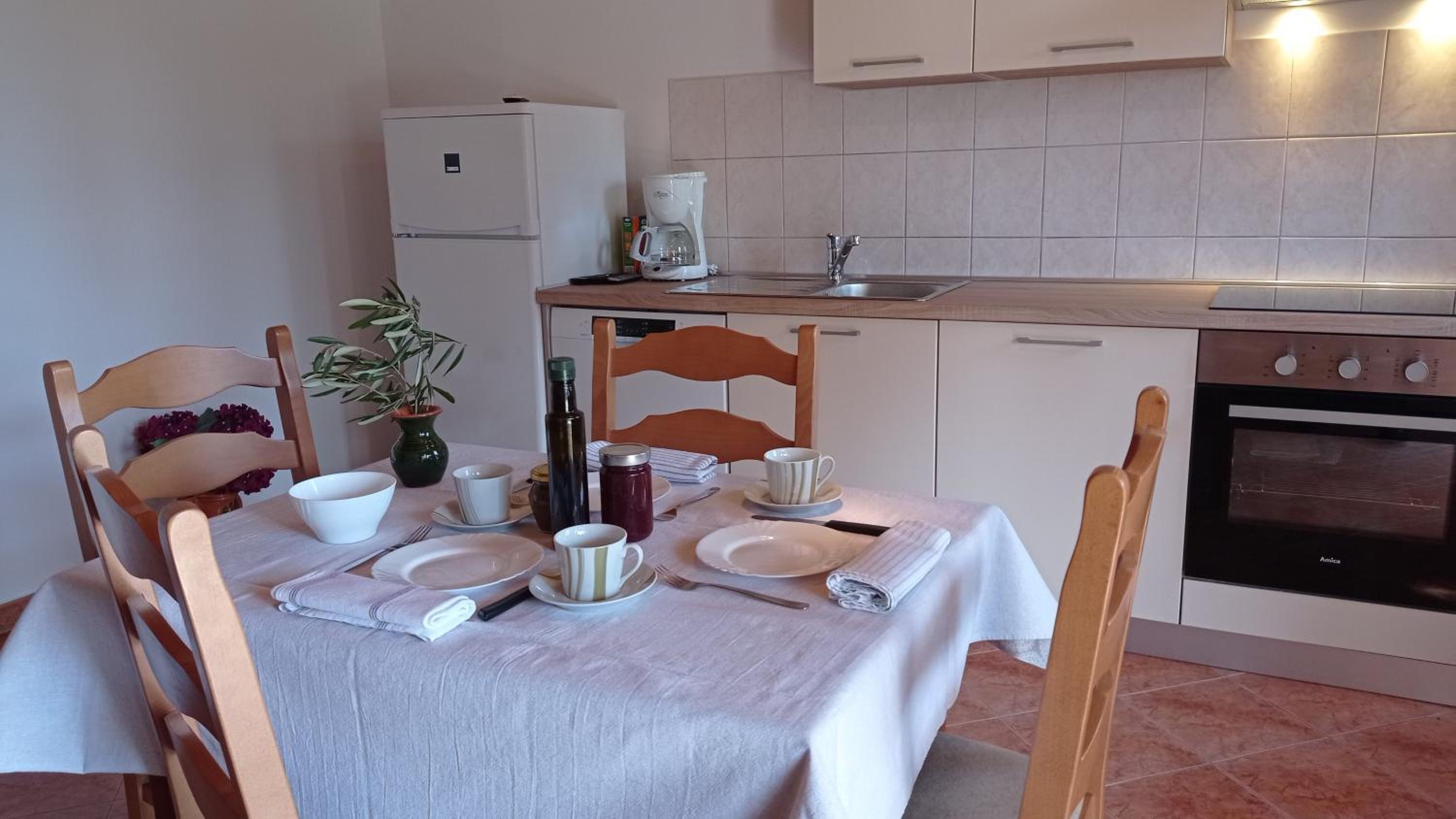 Apartments Heraki