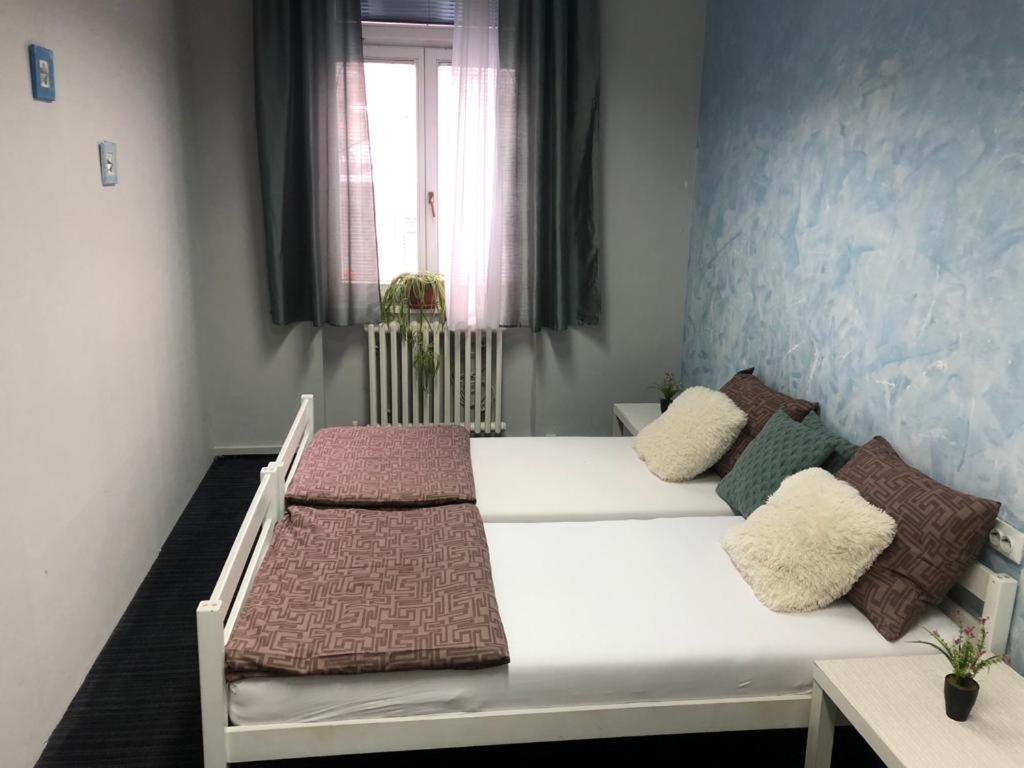 Spacious old town Apartments Sarajevo Ferhadija