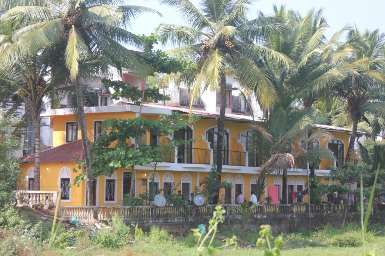 Country View Cottage Colva