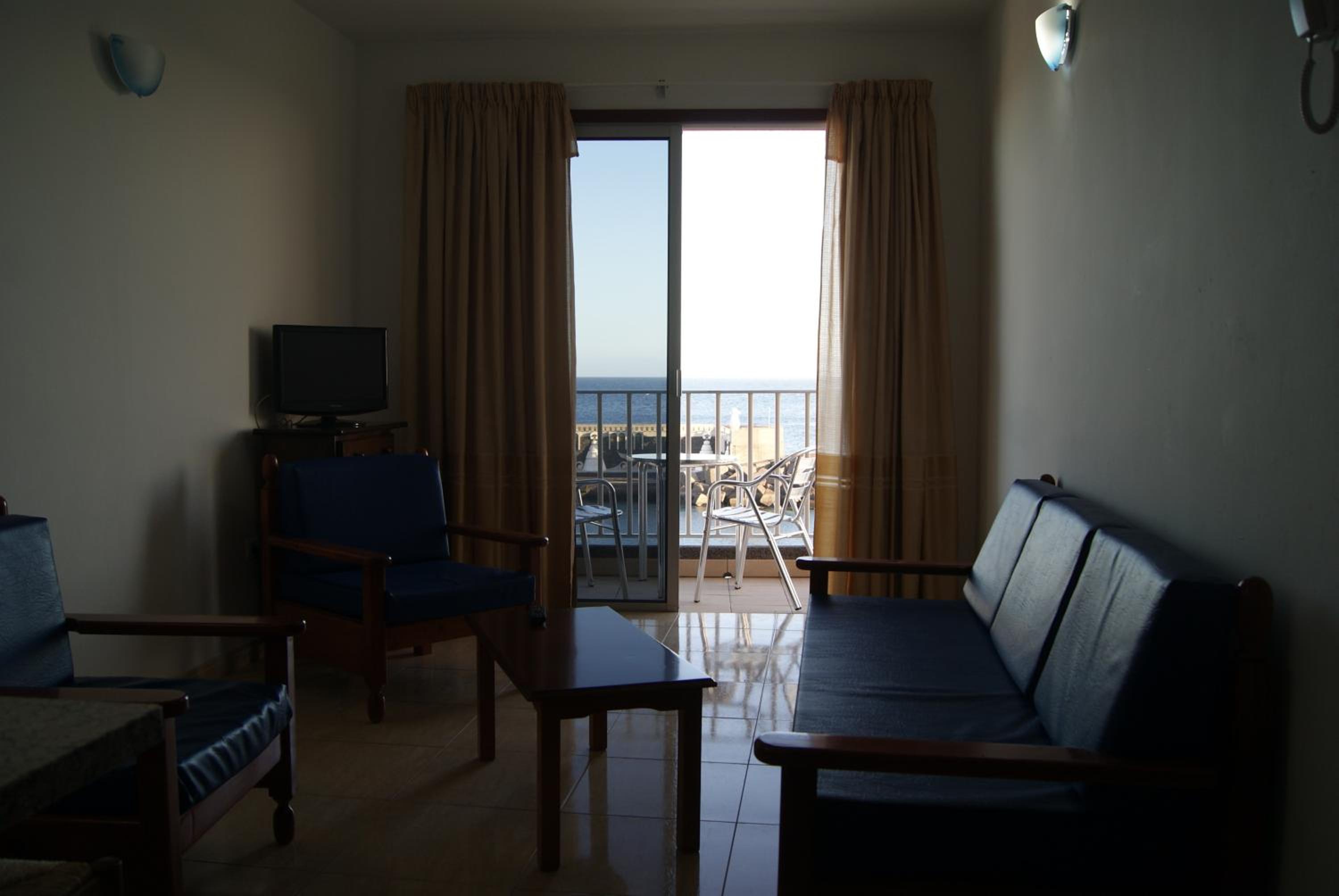 Apartamentos Los Saltos view 2