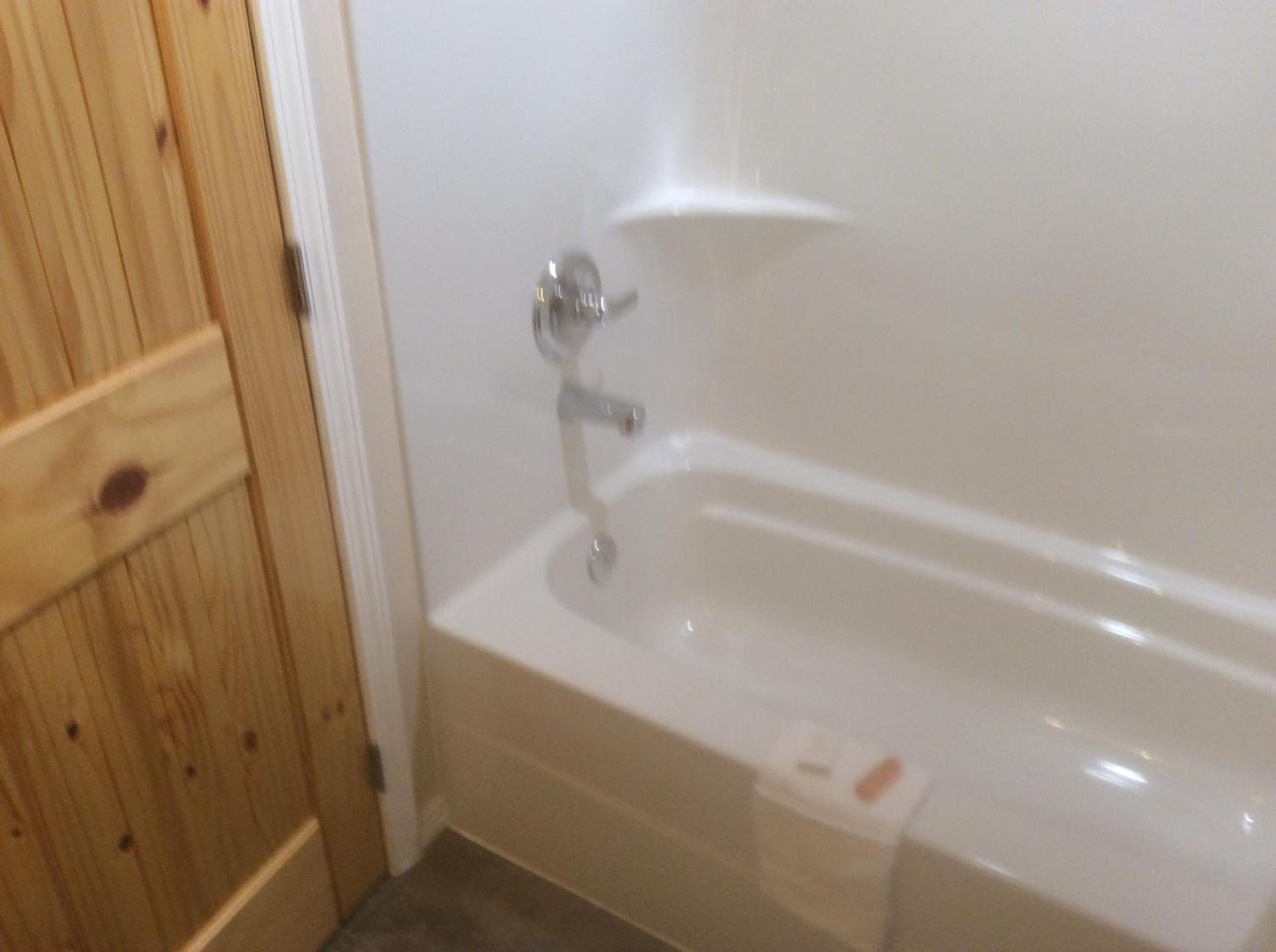 Denali Fireside Cabin & Suites view 5