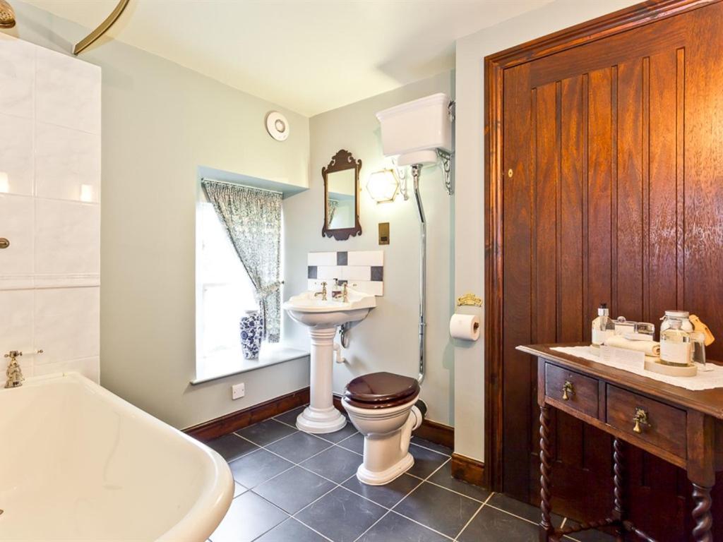 Waterwheel Guesthouse