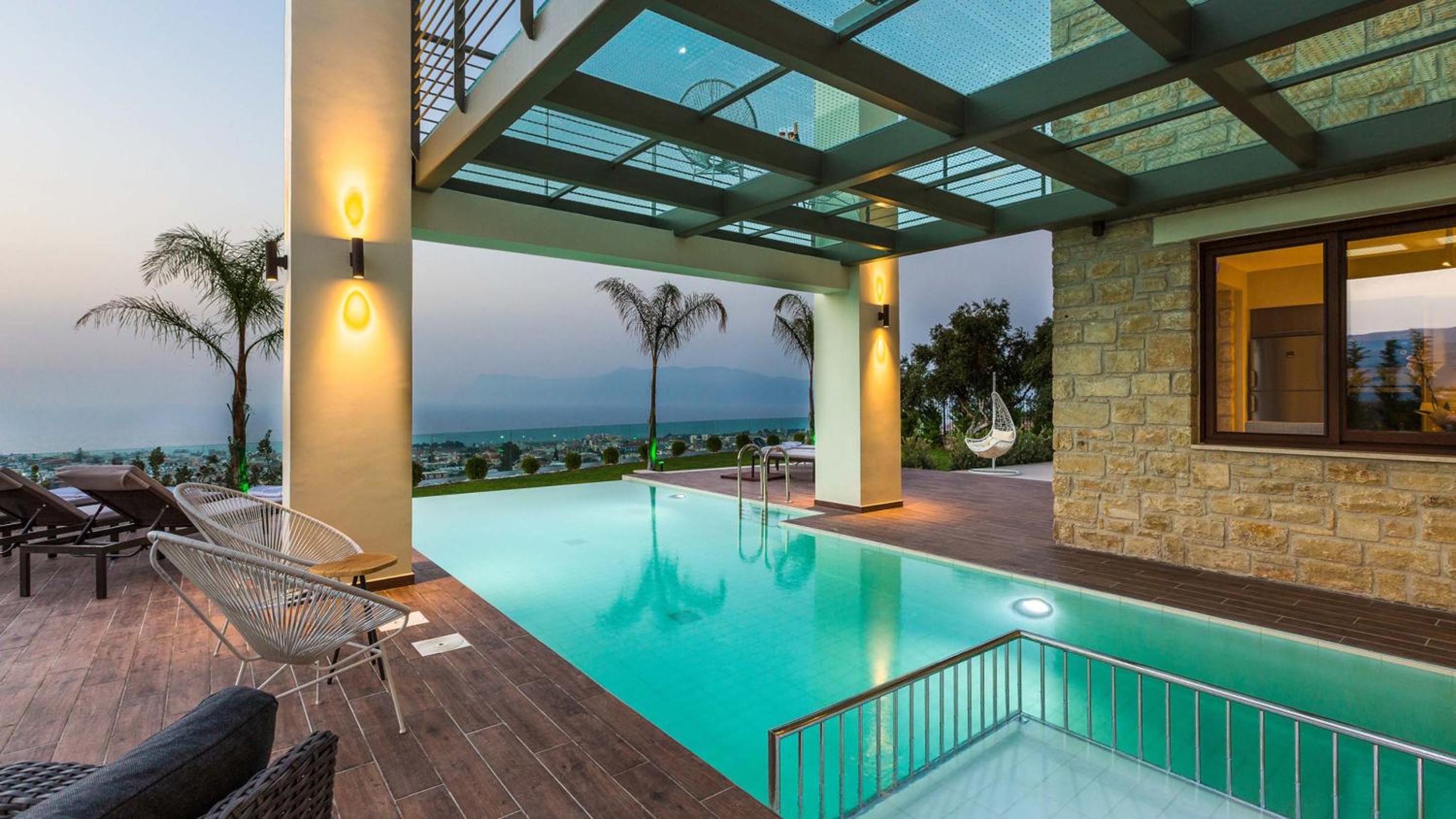 Villa Emilia I Luxury, amazing seaview, next to the town view 4
