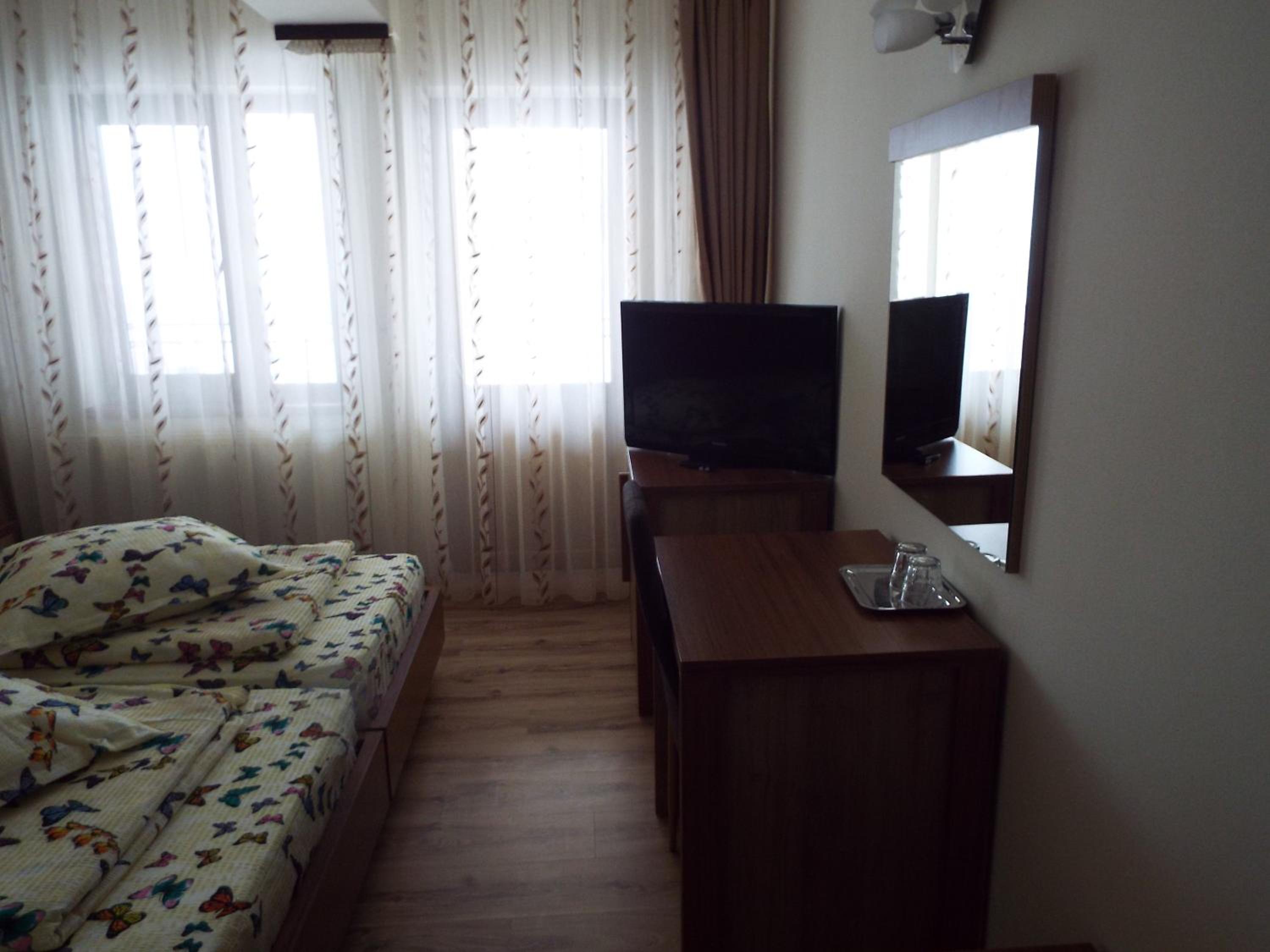 Photo 35