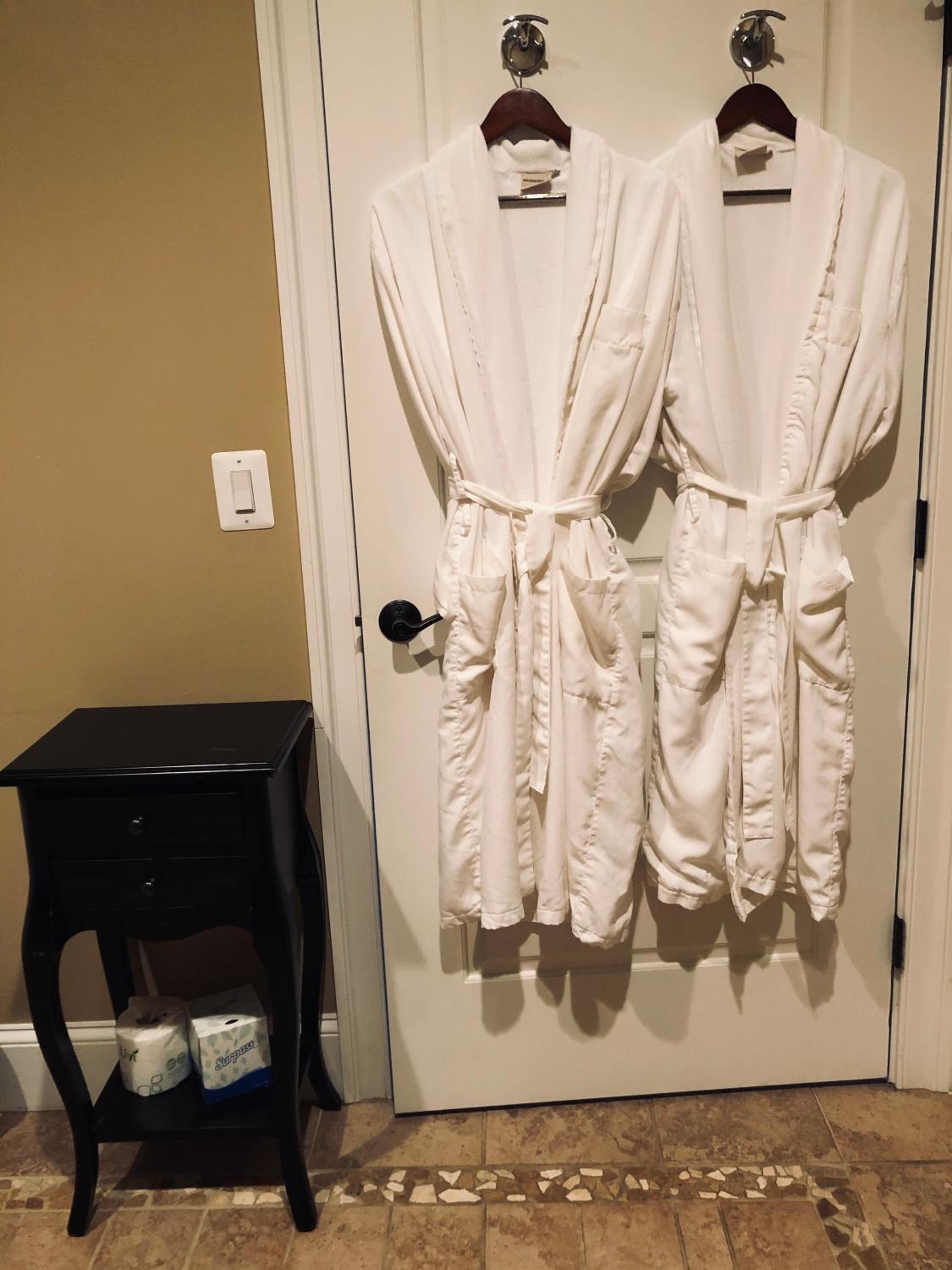 Suites at 249