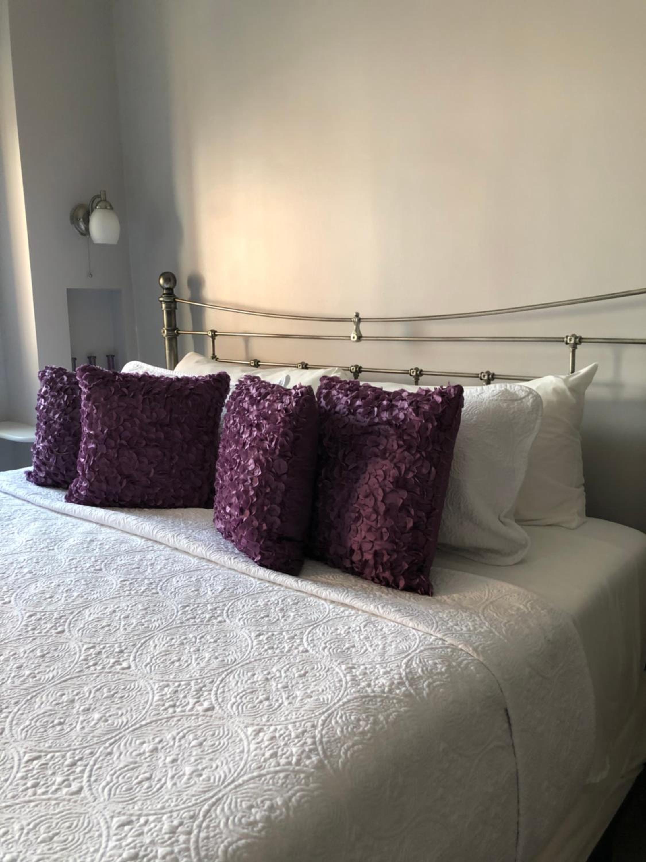 Suites at 249