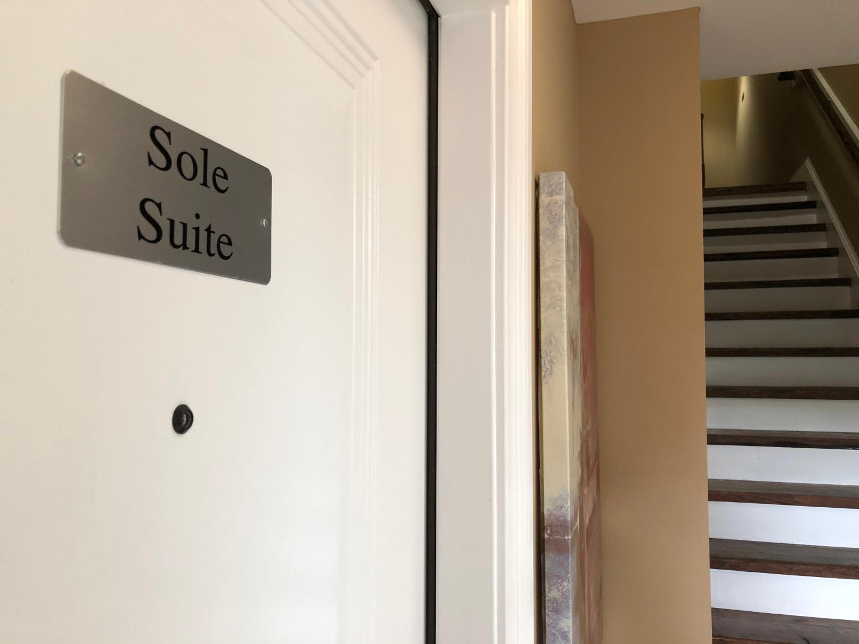 Suites at 249