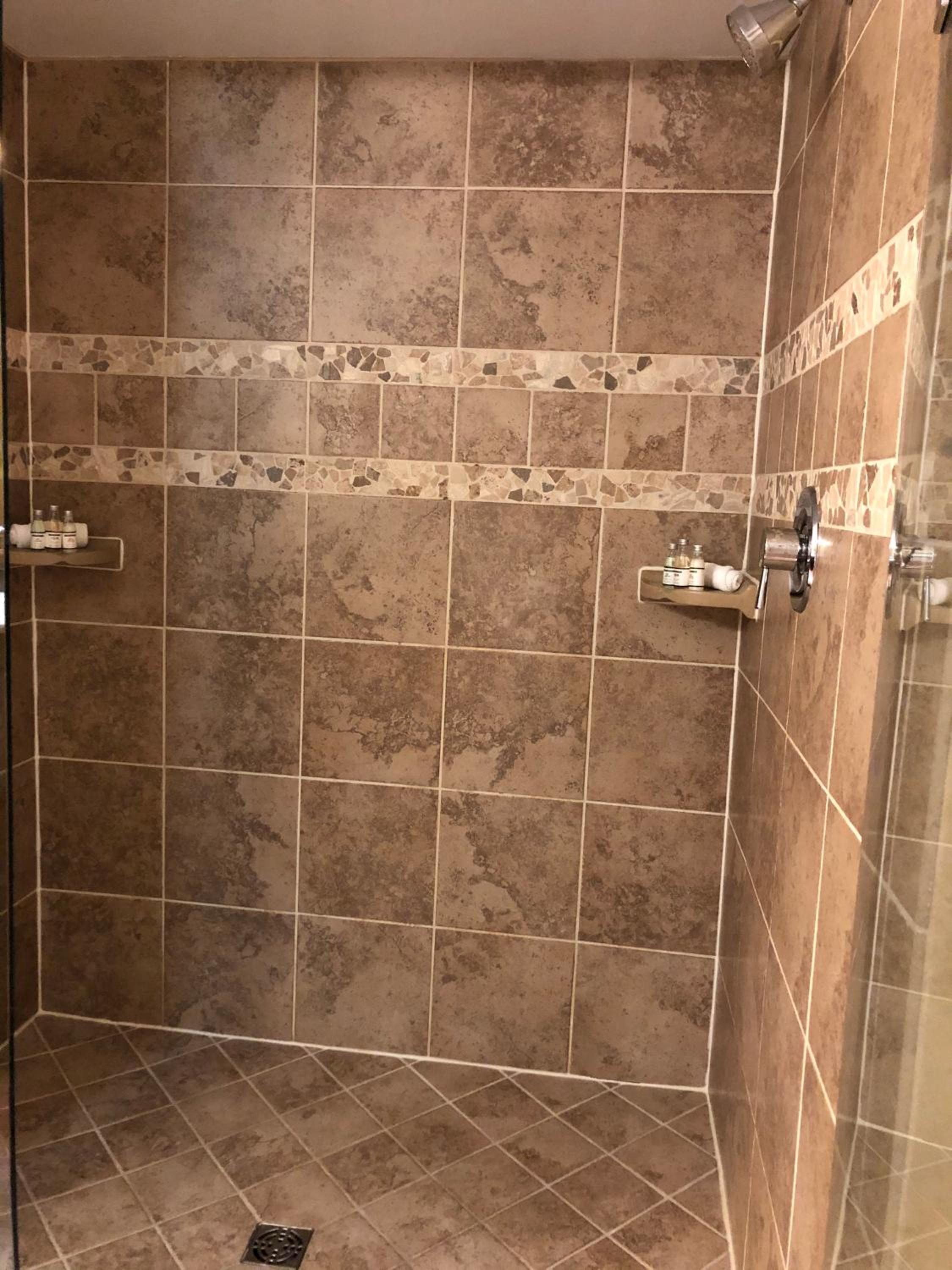 Suites at 249