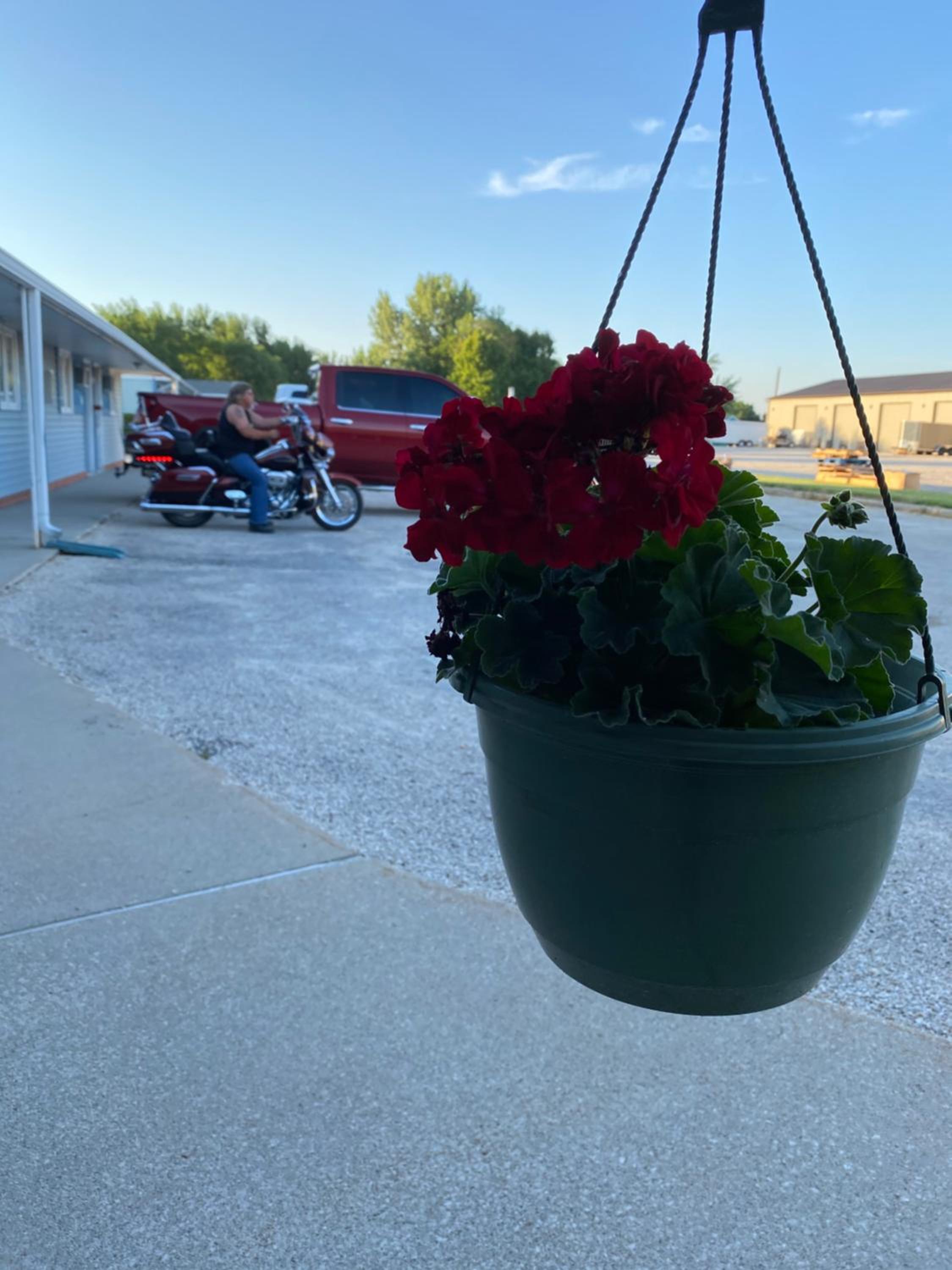 Burr Oak Motel
