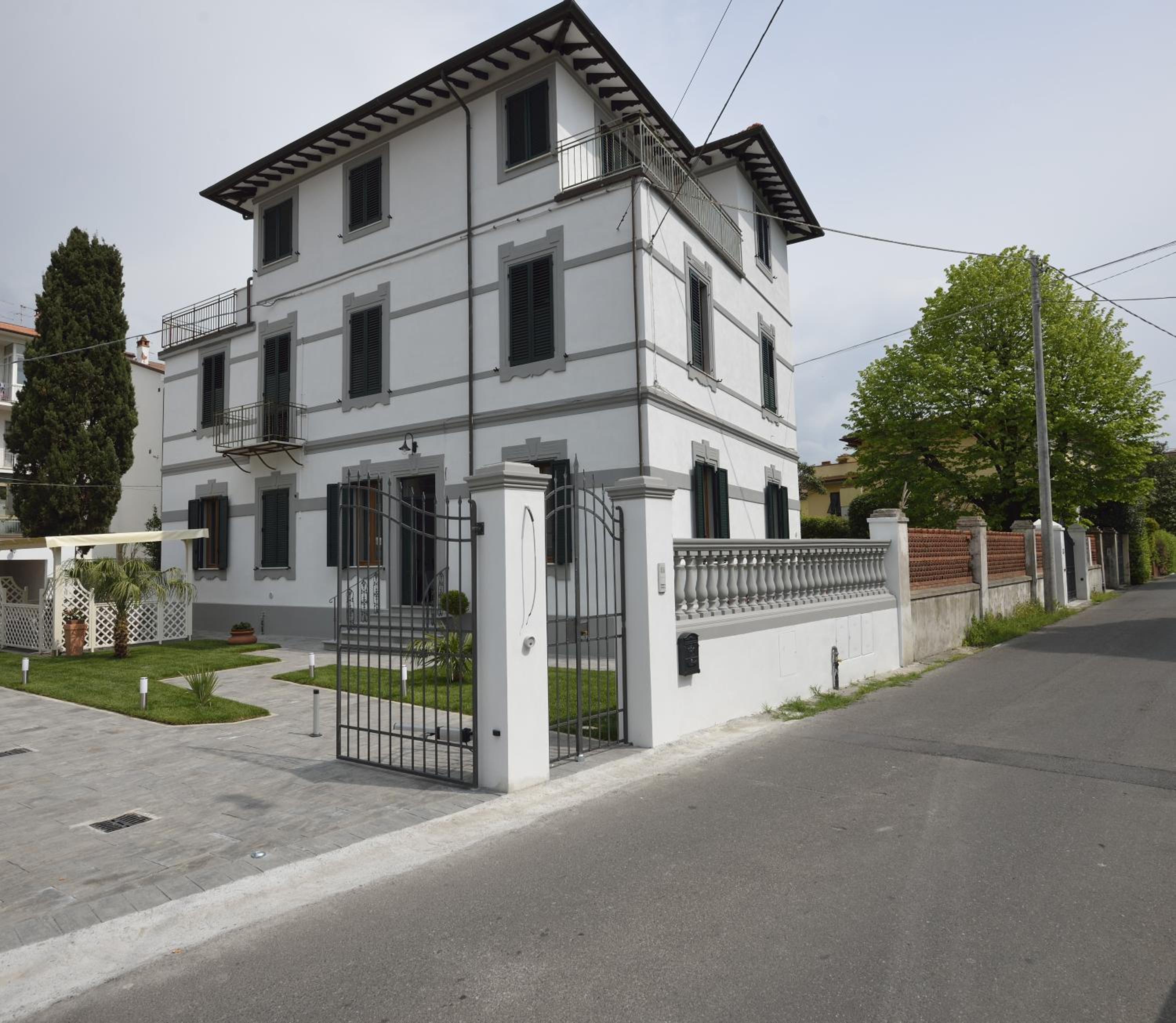 Photo 14