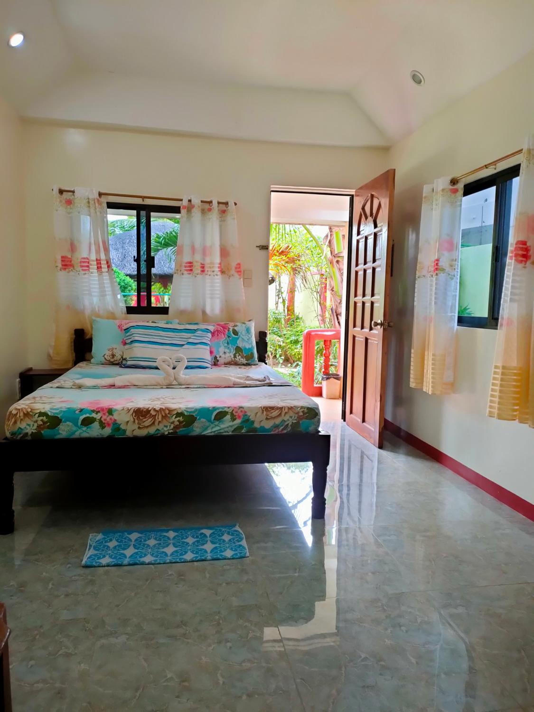 SUNSHINE PARADISE Inn