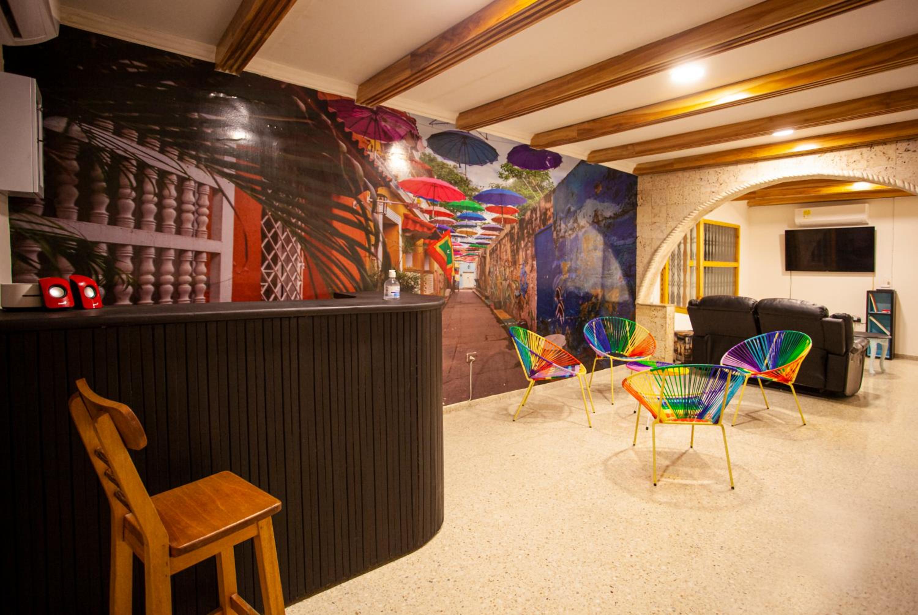 Hotel Hostal El Bando - Image 1