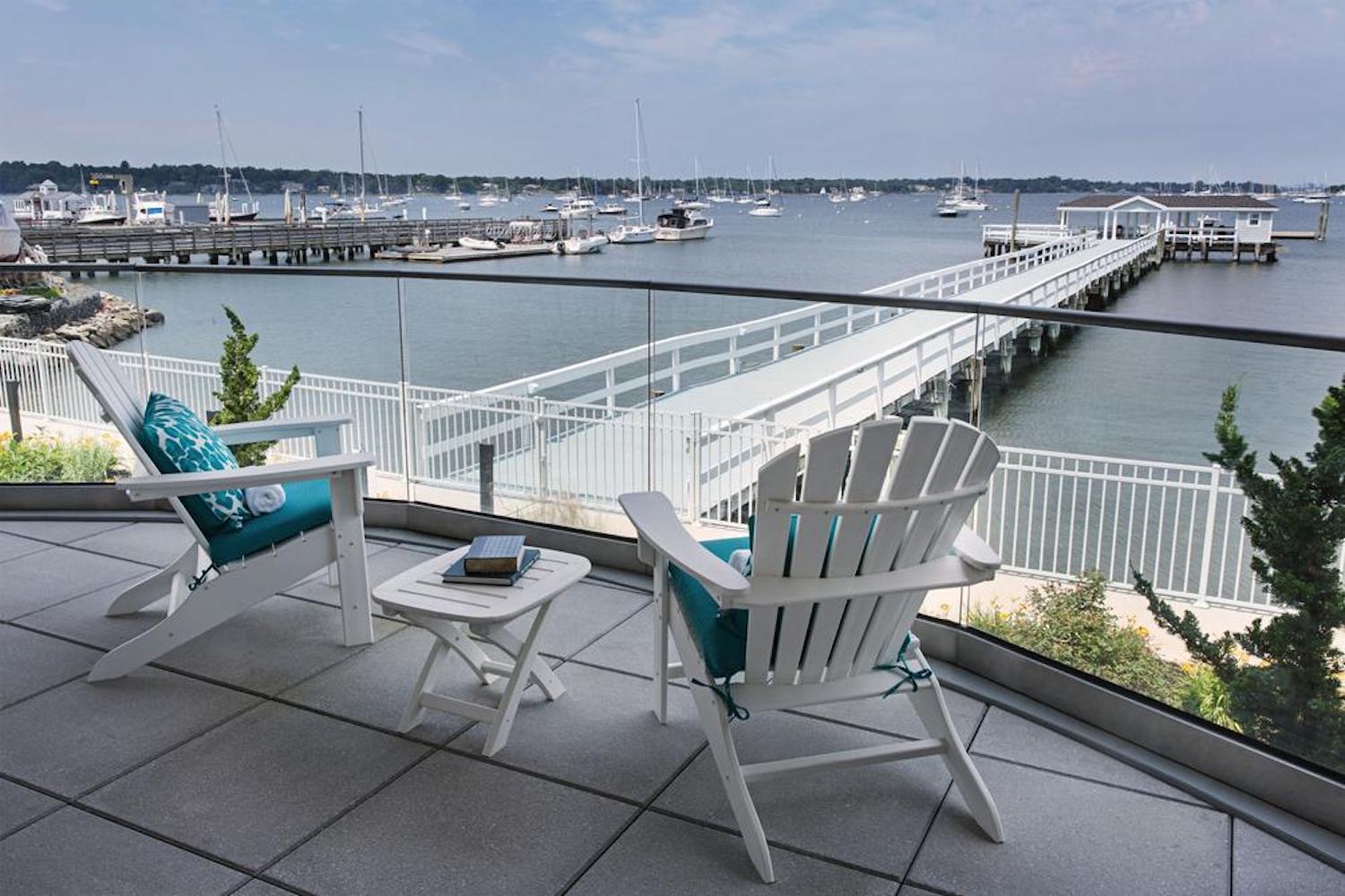 Fathoms Hotel & Marina view 3