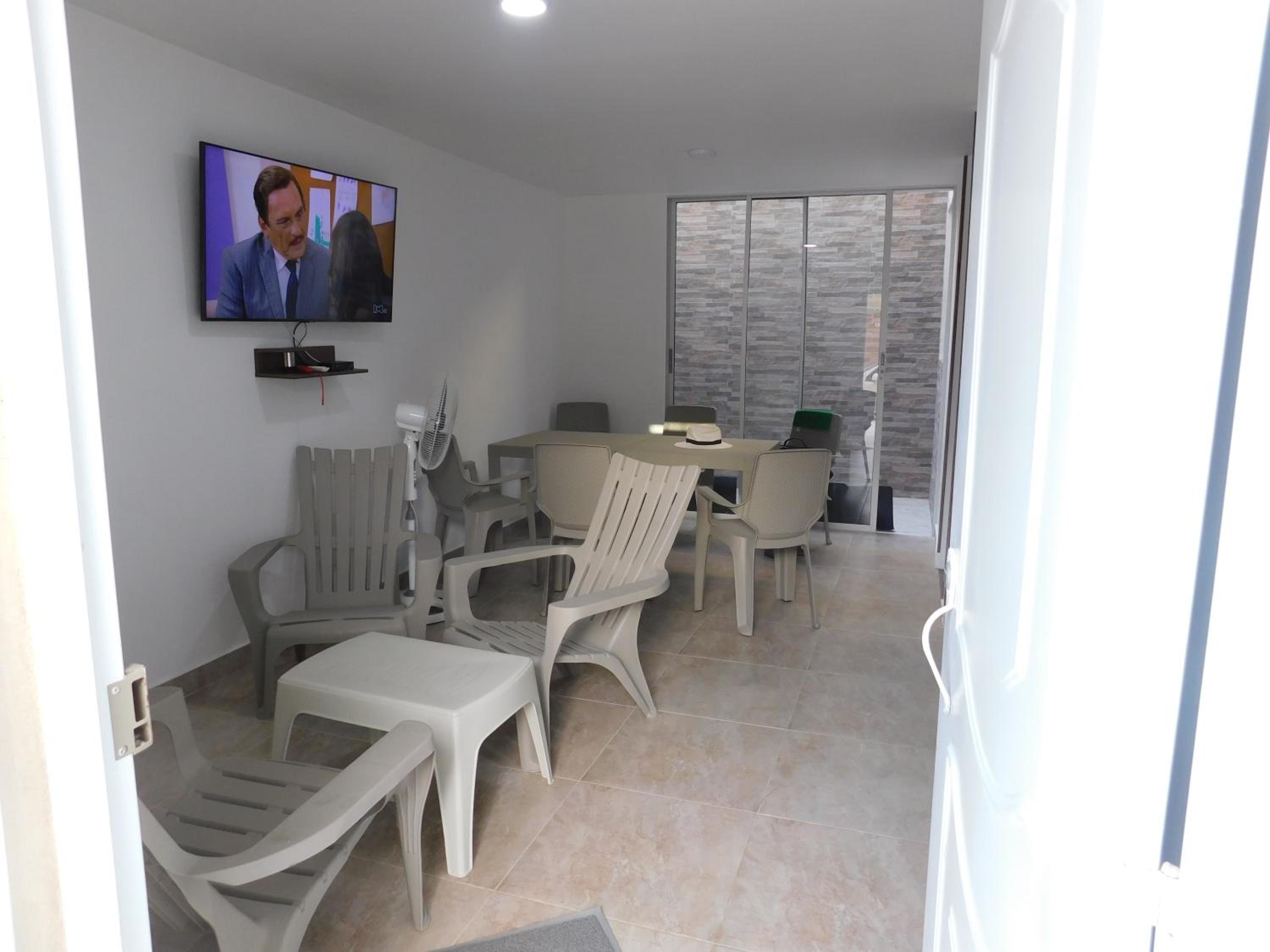 Hermosa casa en Santa Marta! (Conjunto Cerrado)