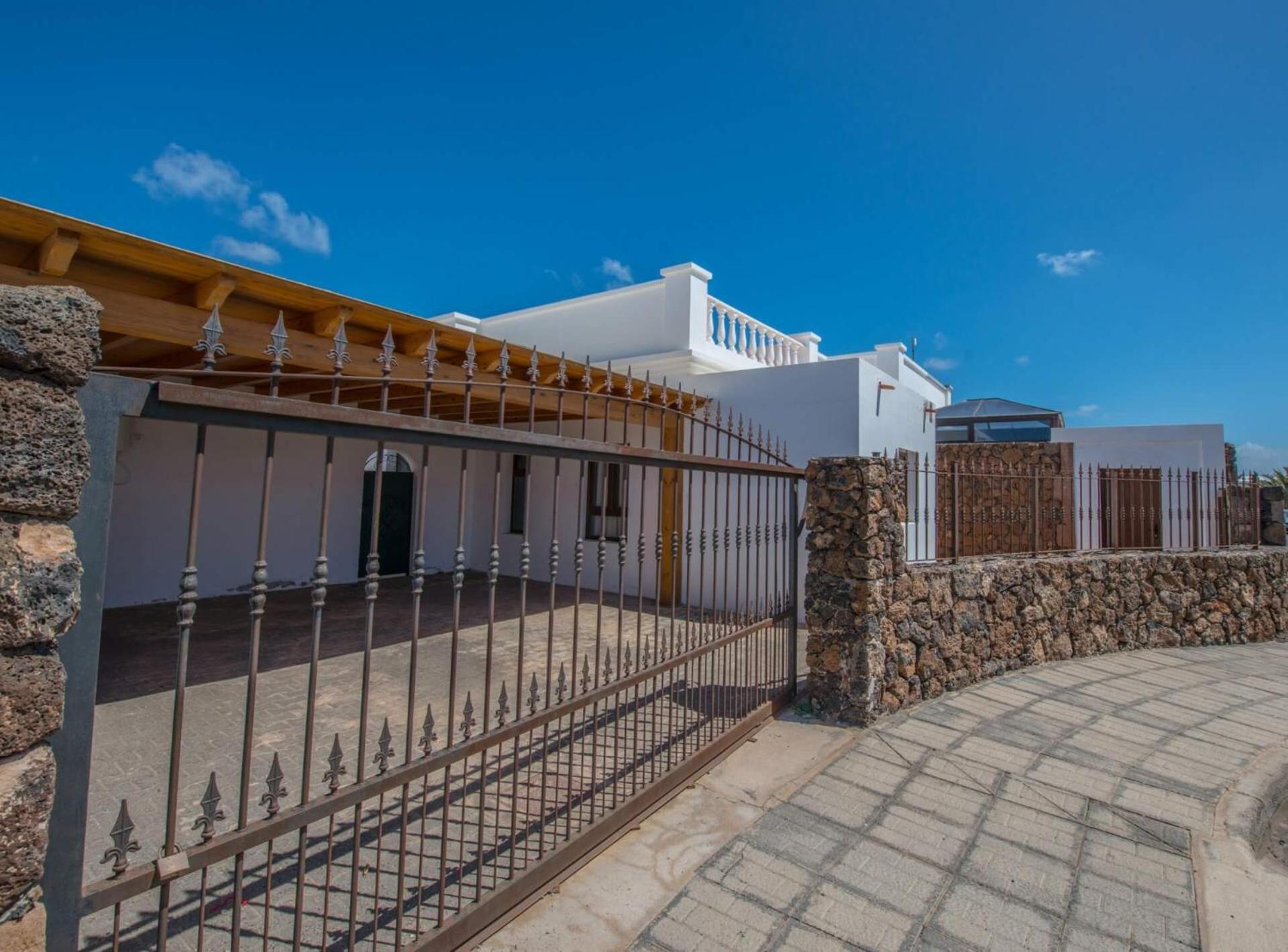 Villa Bonilla con piscina climatizada y jacuzzi