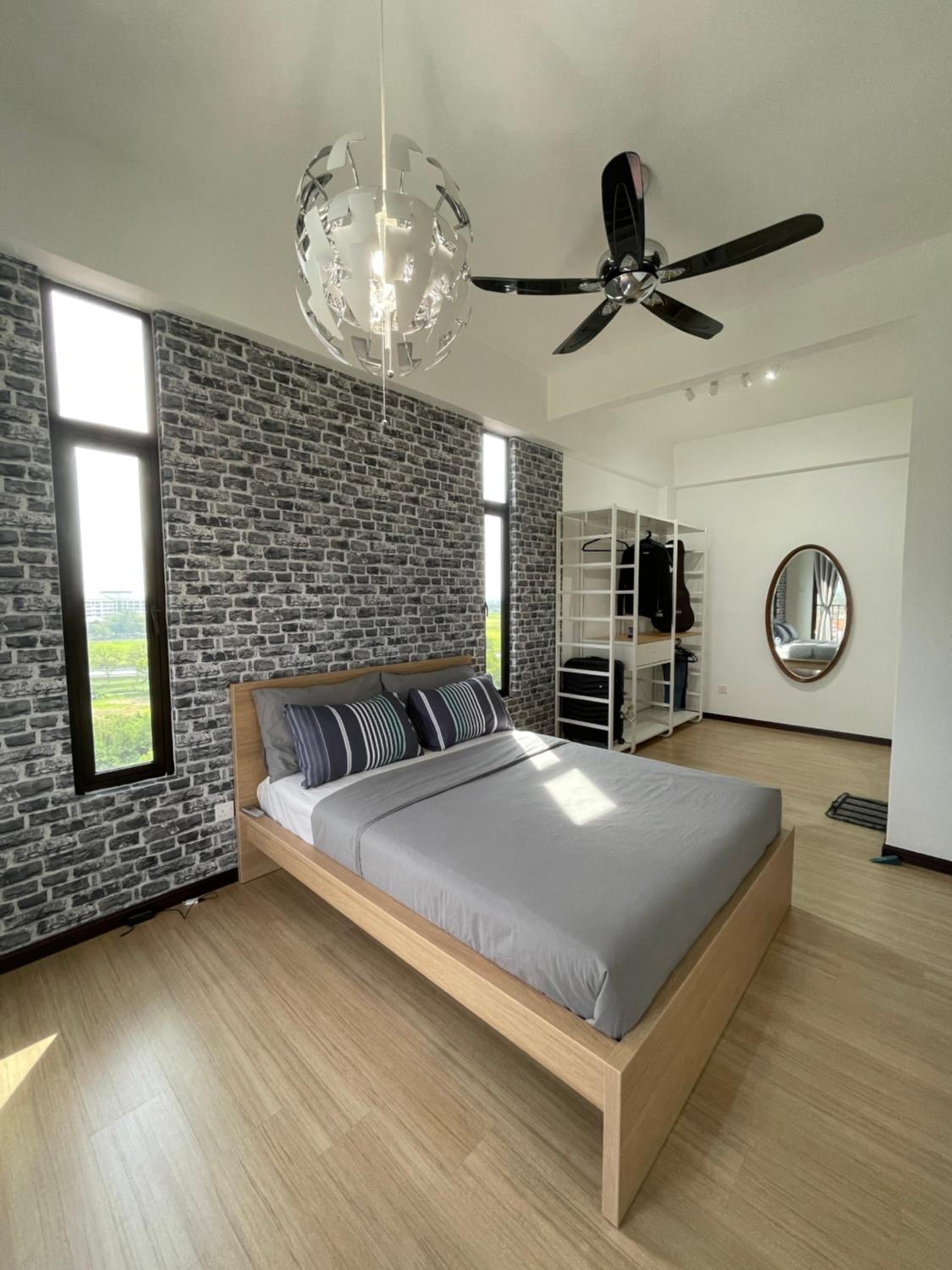 Sky Cafe Penthouse Suite by myProStay photo 4