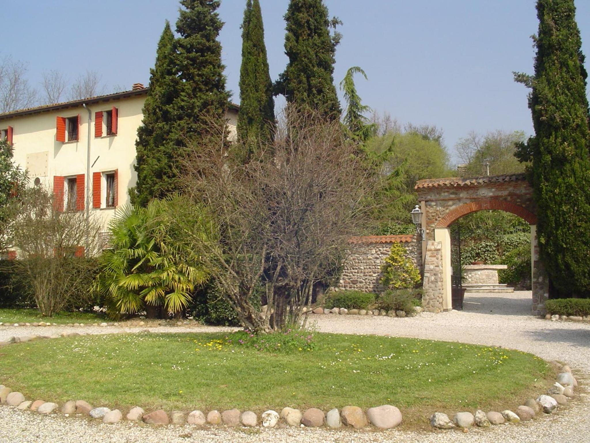 Photo 43