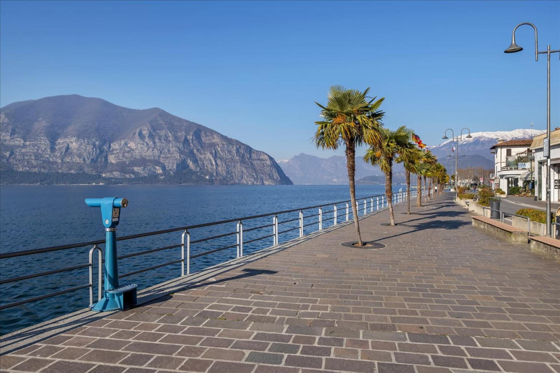 I Balconi view 3