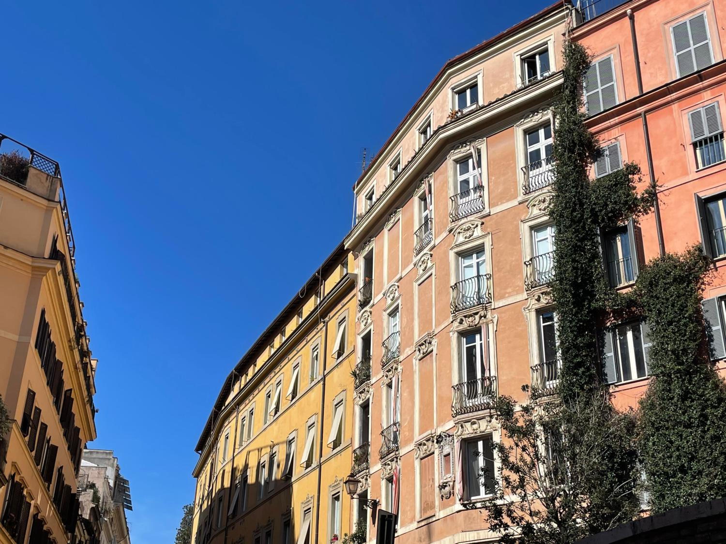 Monti Apartments - My Extra Home