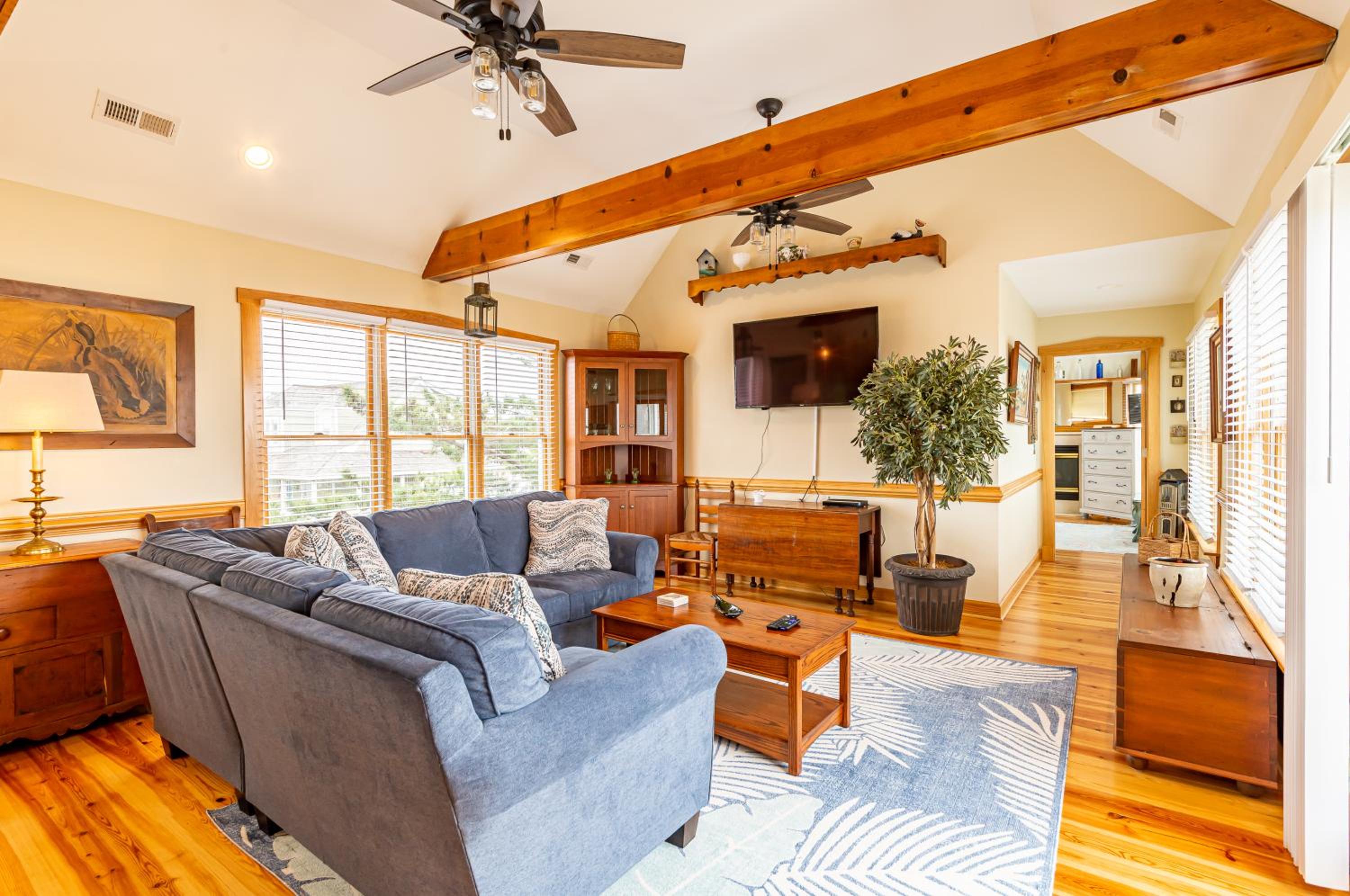 Doggone Perfect - Village at Nags Head, Soundfront, Golf Course View, Pool, Hot Tub, Pets OK, Flex Stays