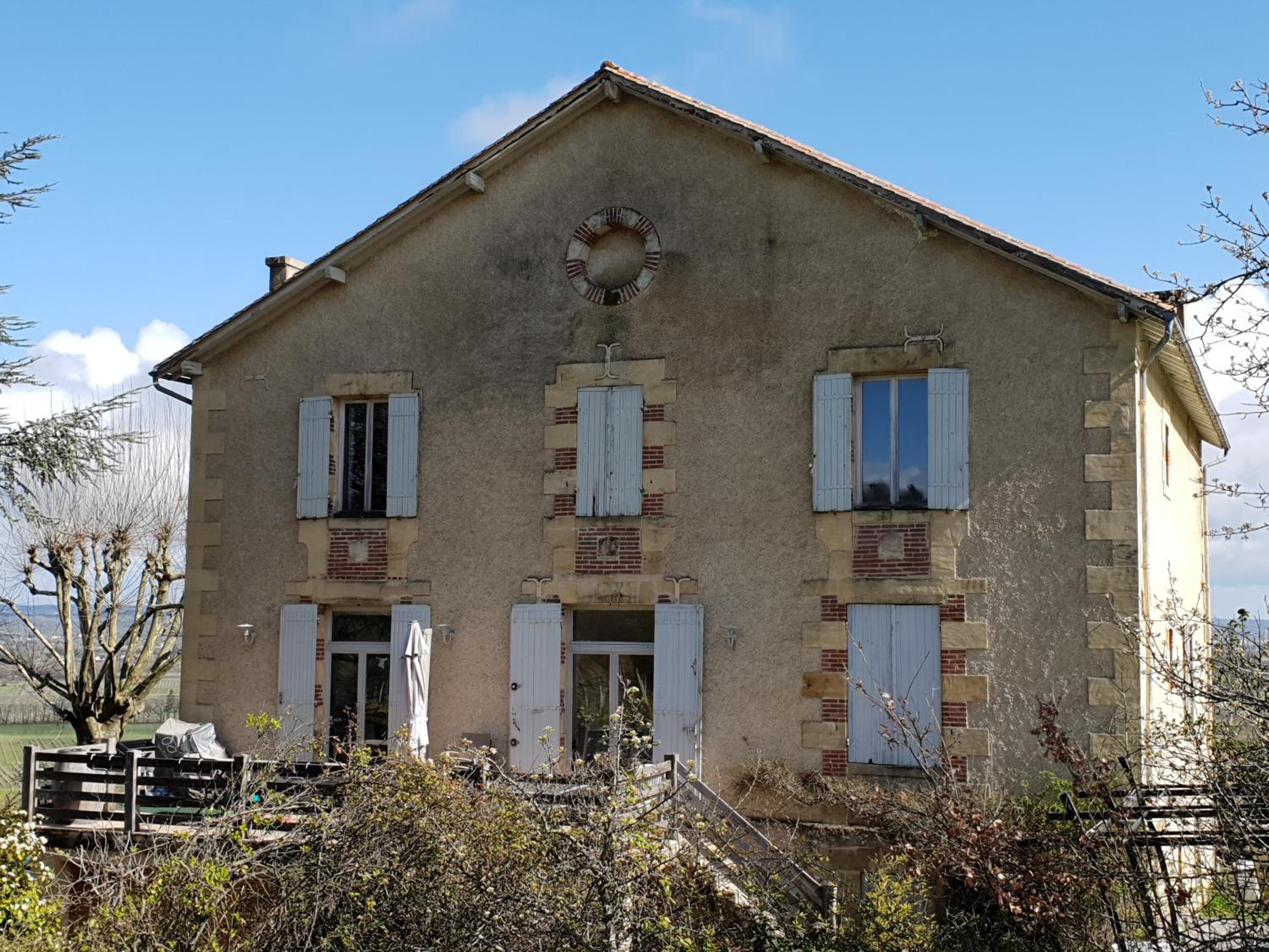 La Villa des Coteaux view 3