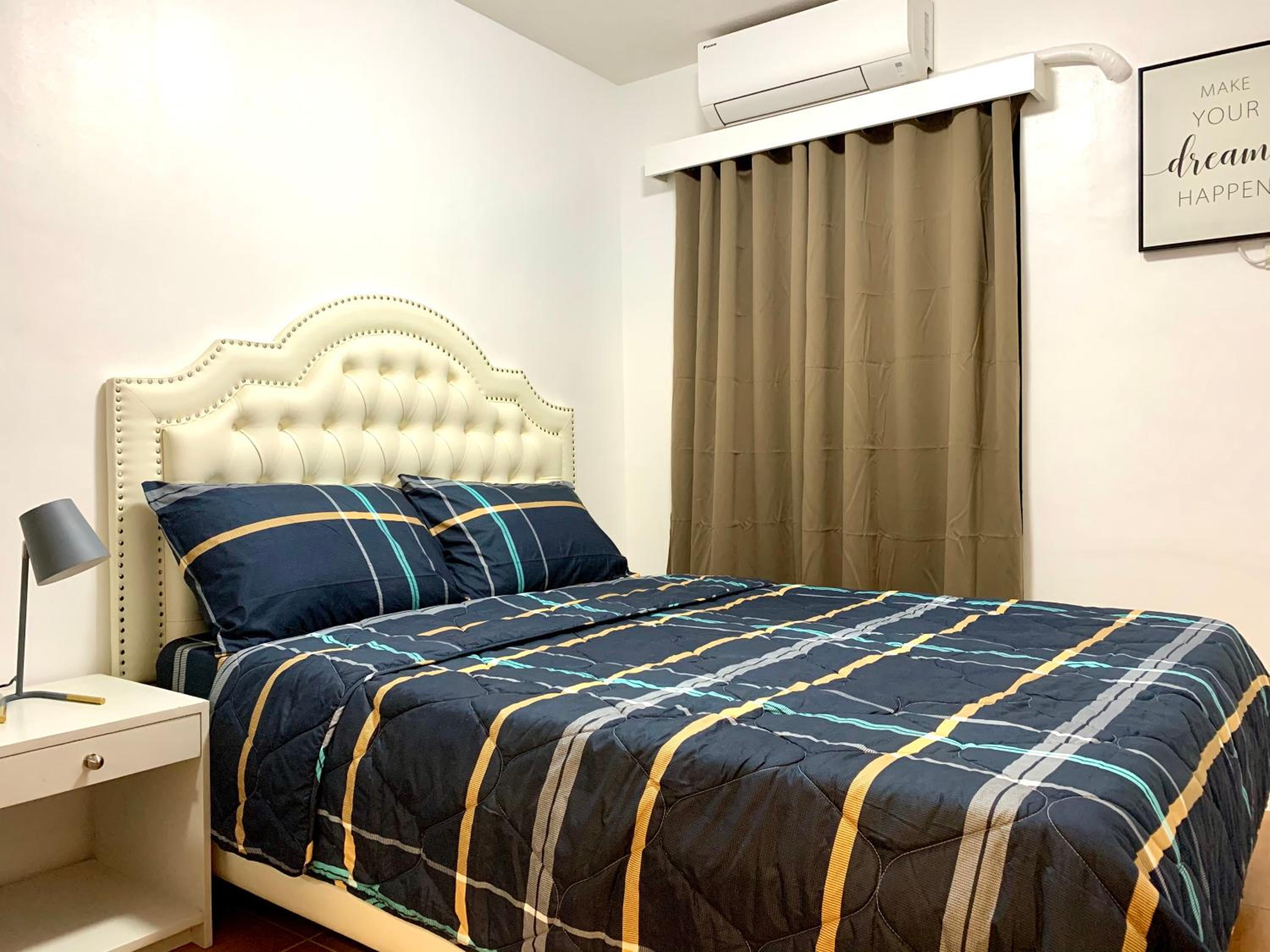 Cozy and Elegant 2-Bedroom Condo with Pool view 2