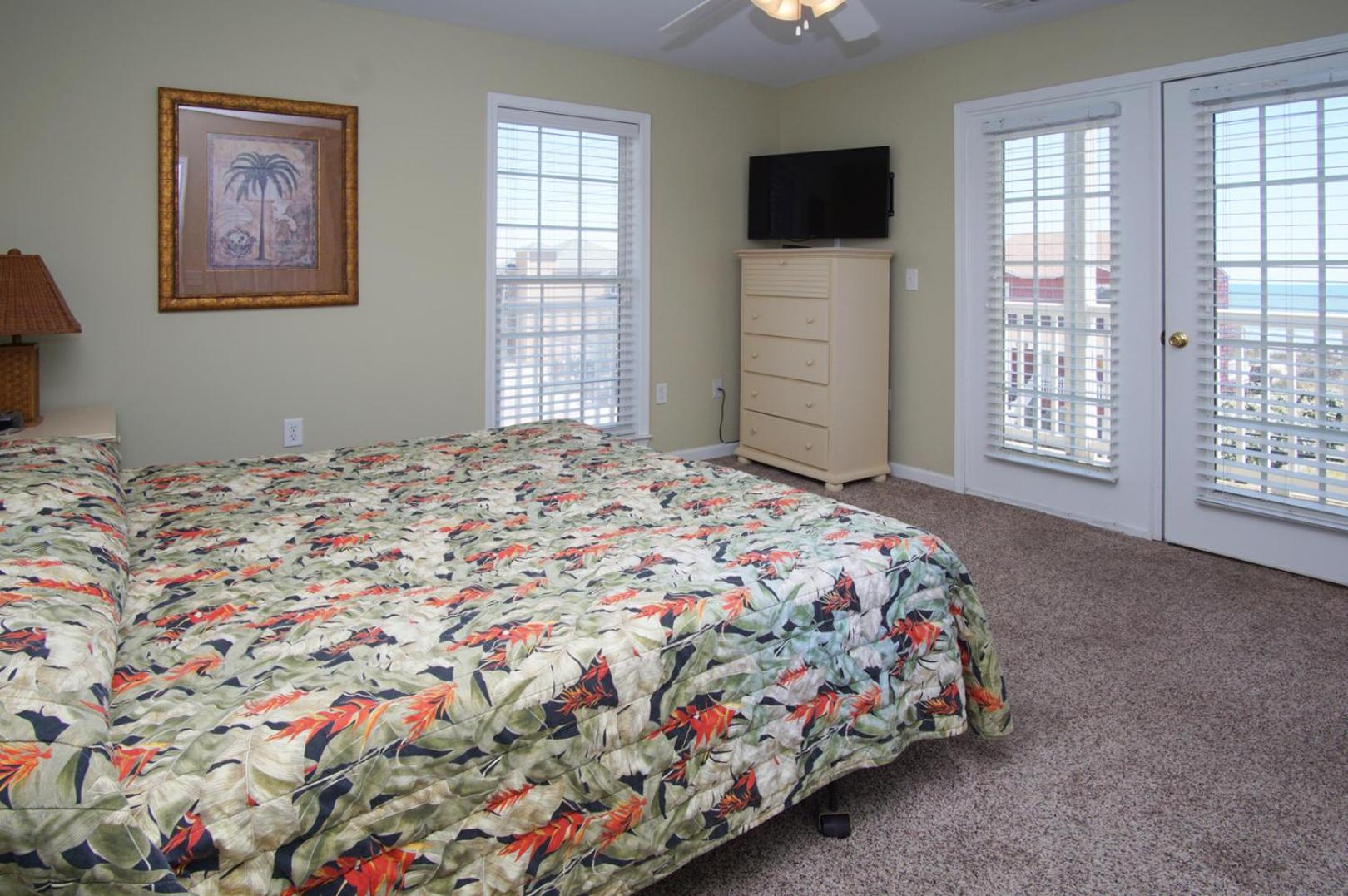 Admirals Quarters B