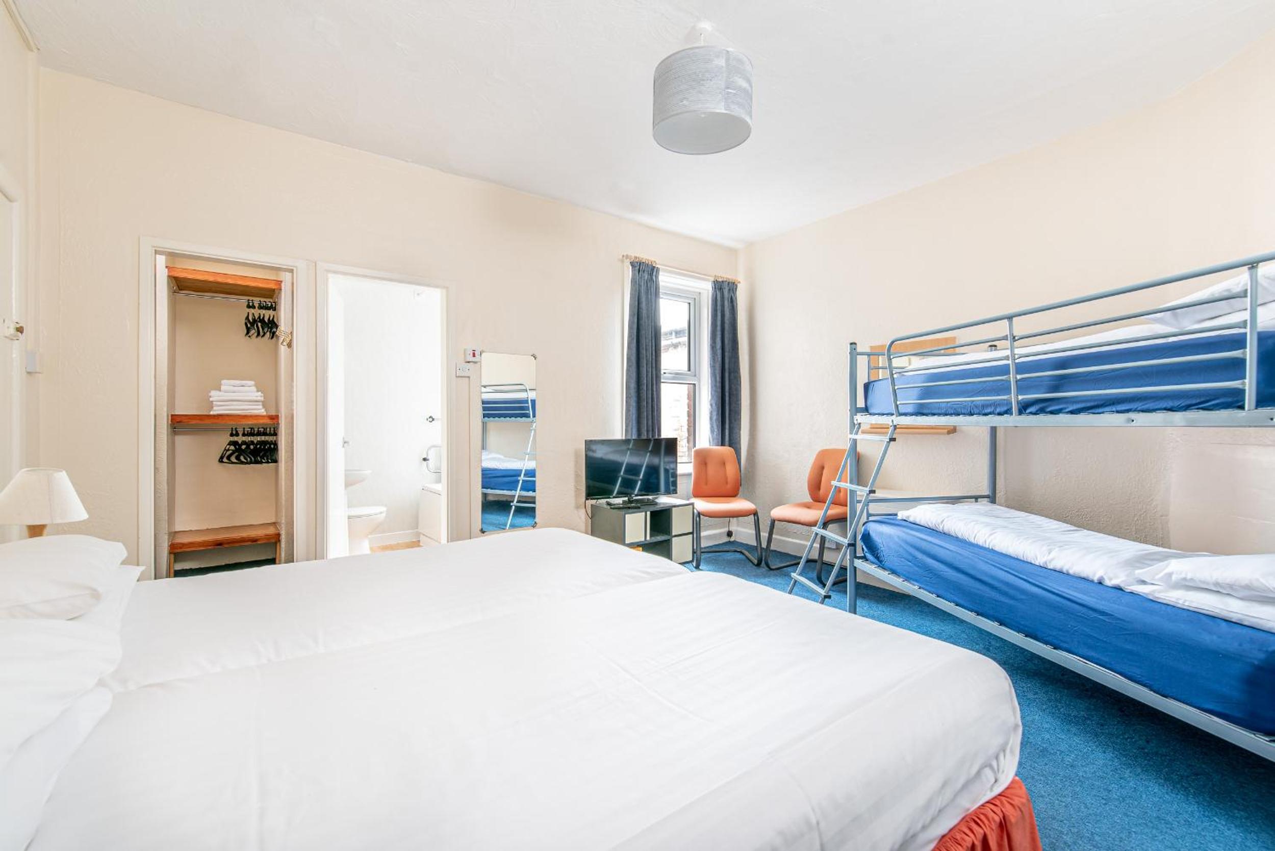 Sandpiper Holiday Apartments
