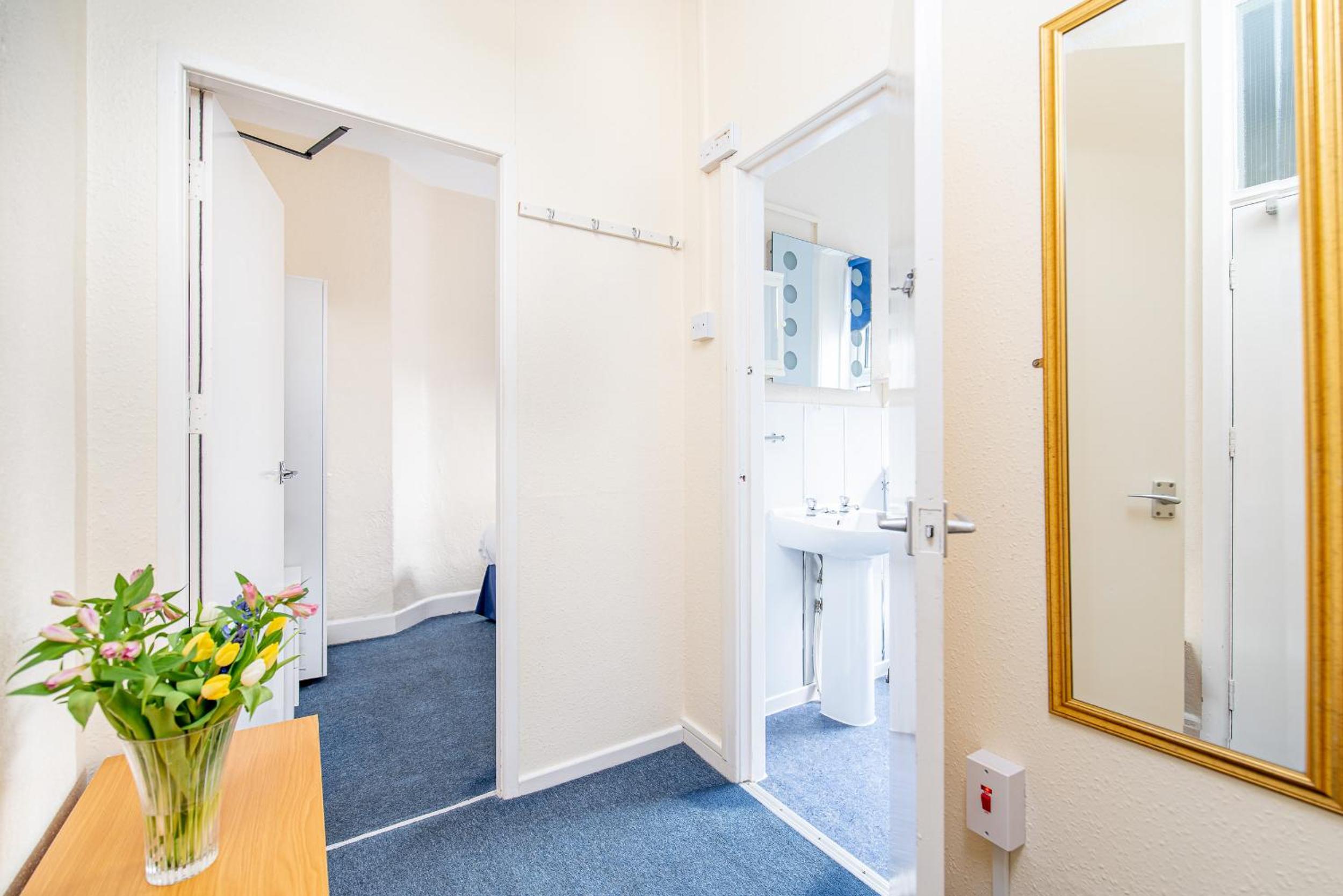 Sandpiper Holiday Apartments