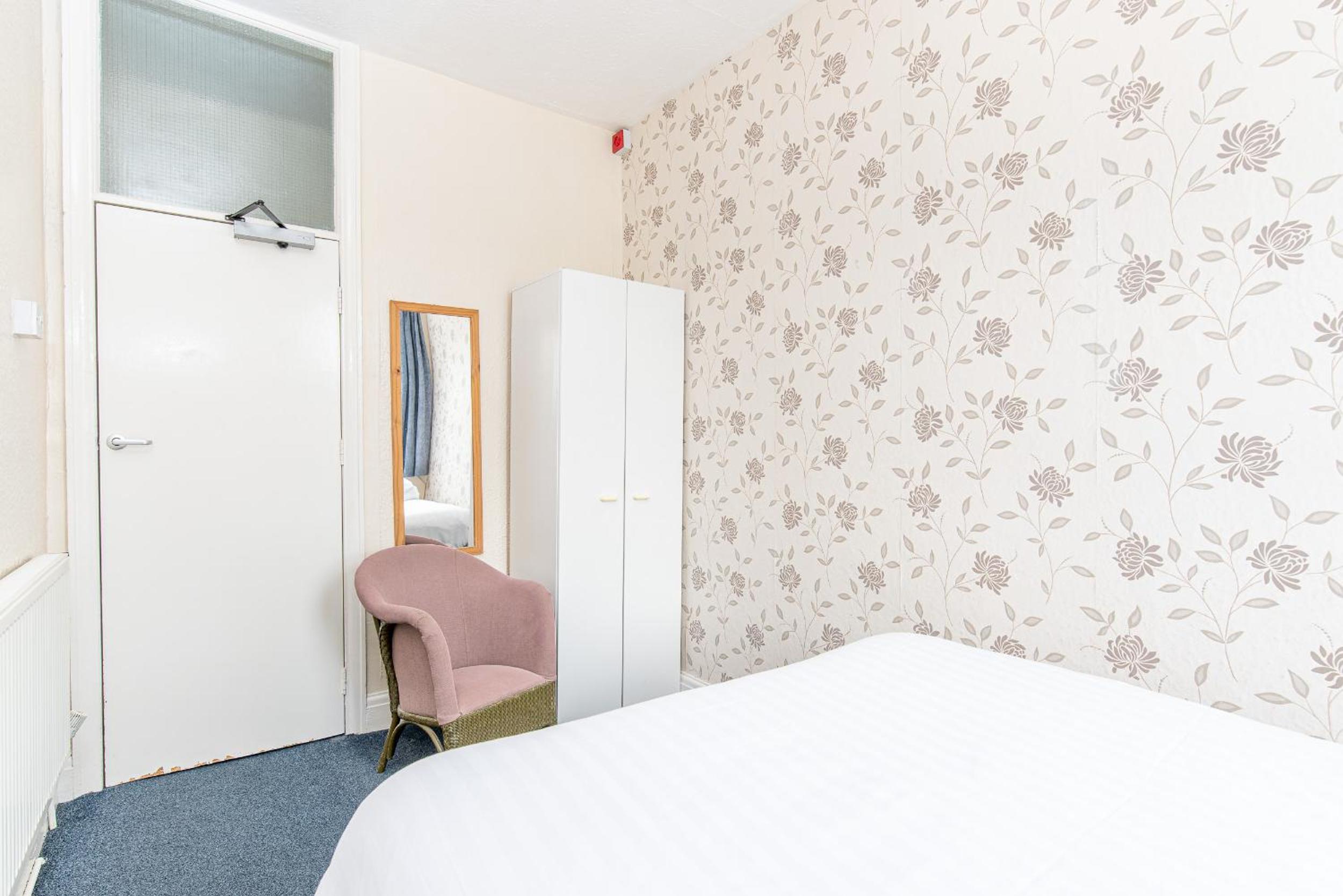 Sandpiper Holiday Apartments
