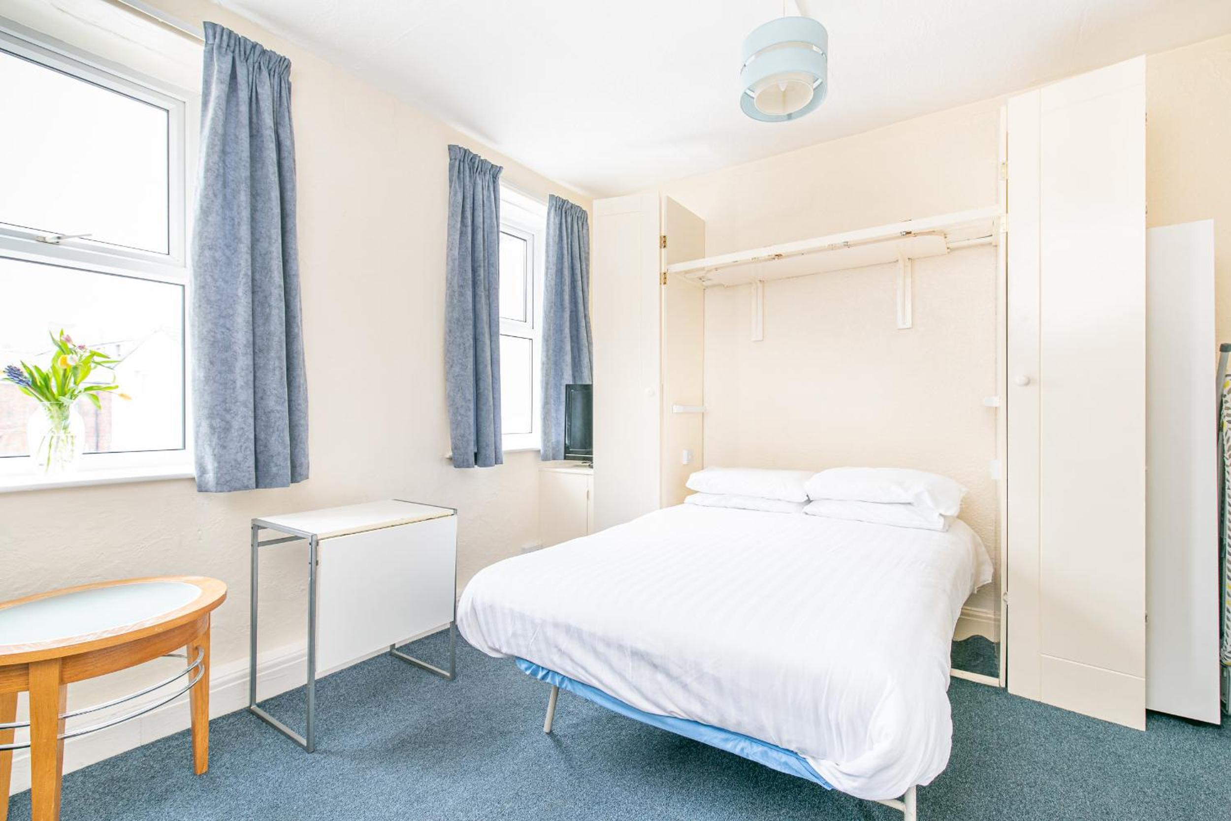 Sandpiper Holiday Apartments