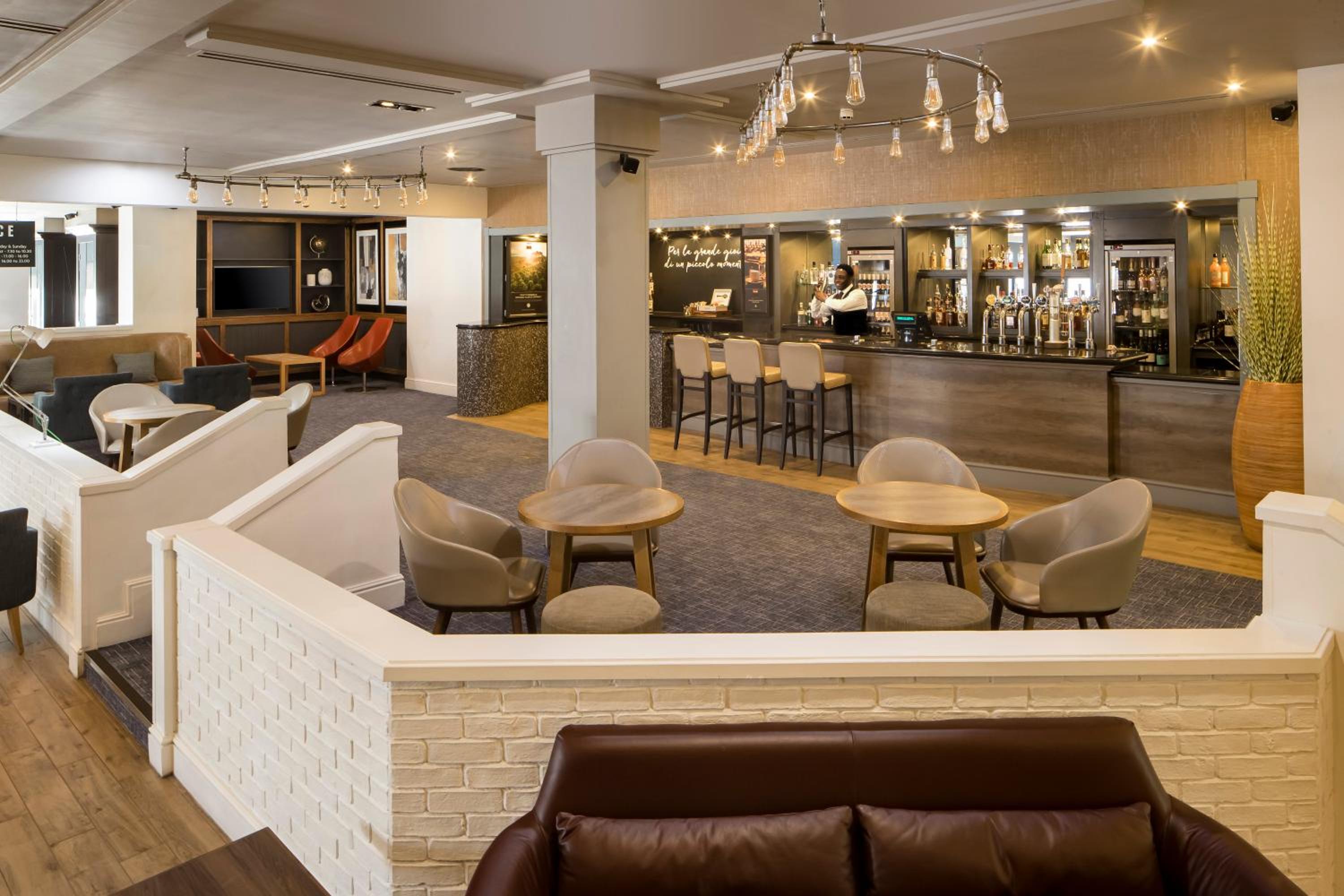 Solihull Vacations - Crowne Plaza Solihull, an IHG Hotel - Property Image 11