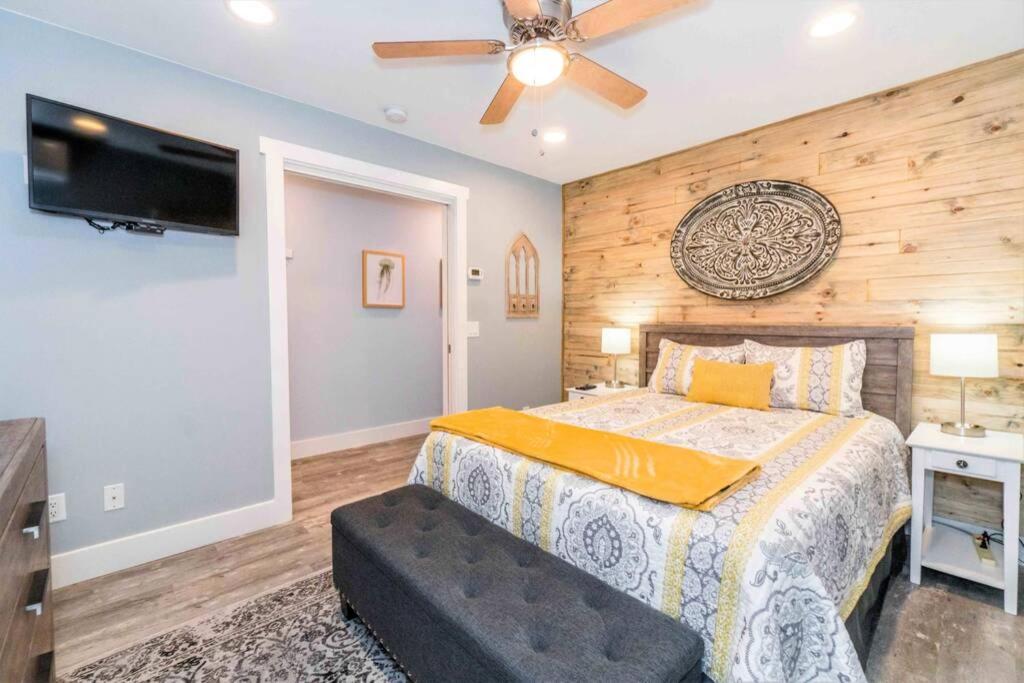 Direct Oceanfront Villa - Heated Pool & Breathtaking Ocean View view 5
