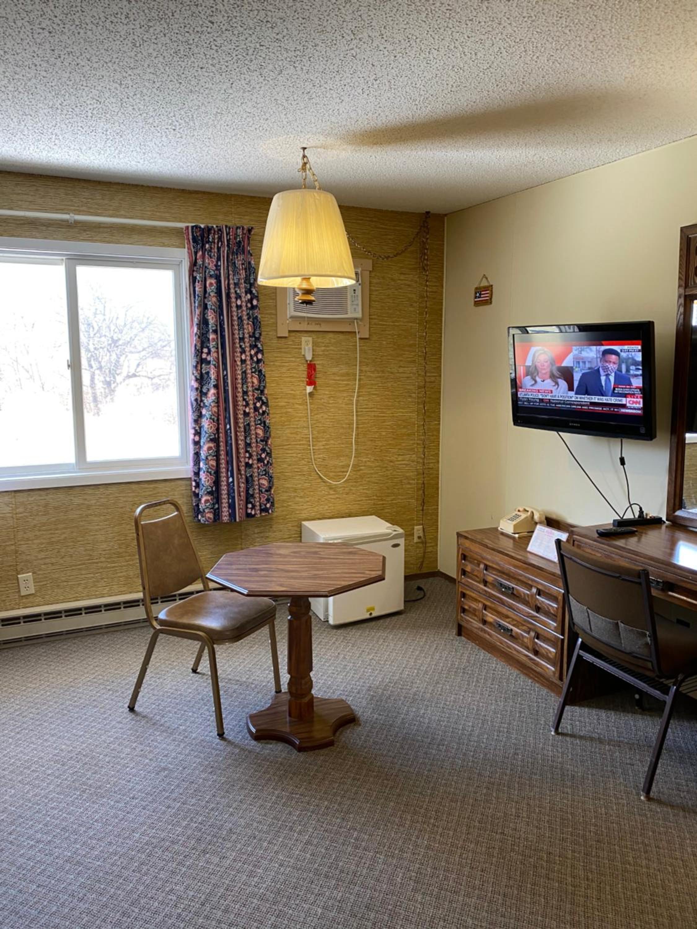Burr Oak Motel
